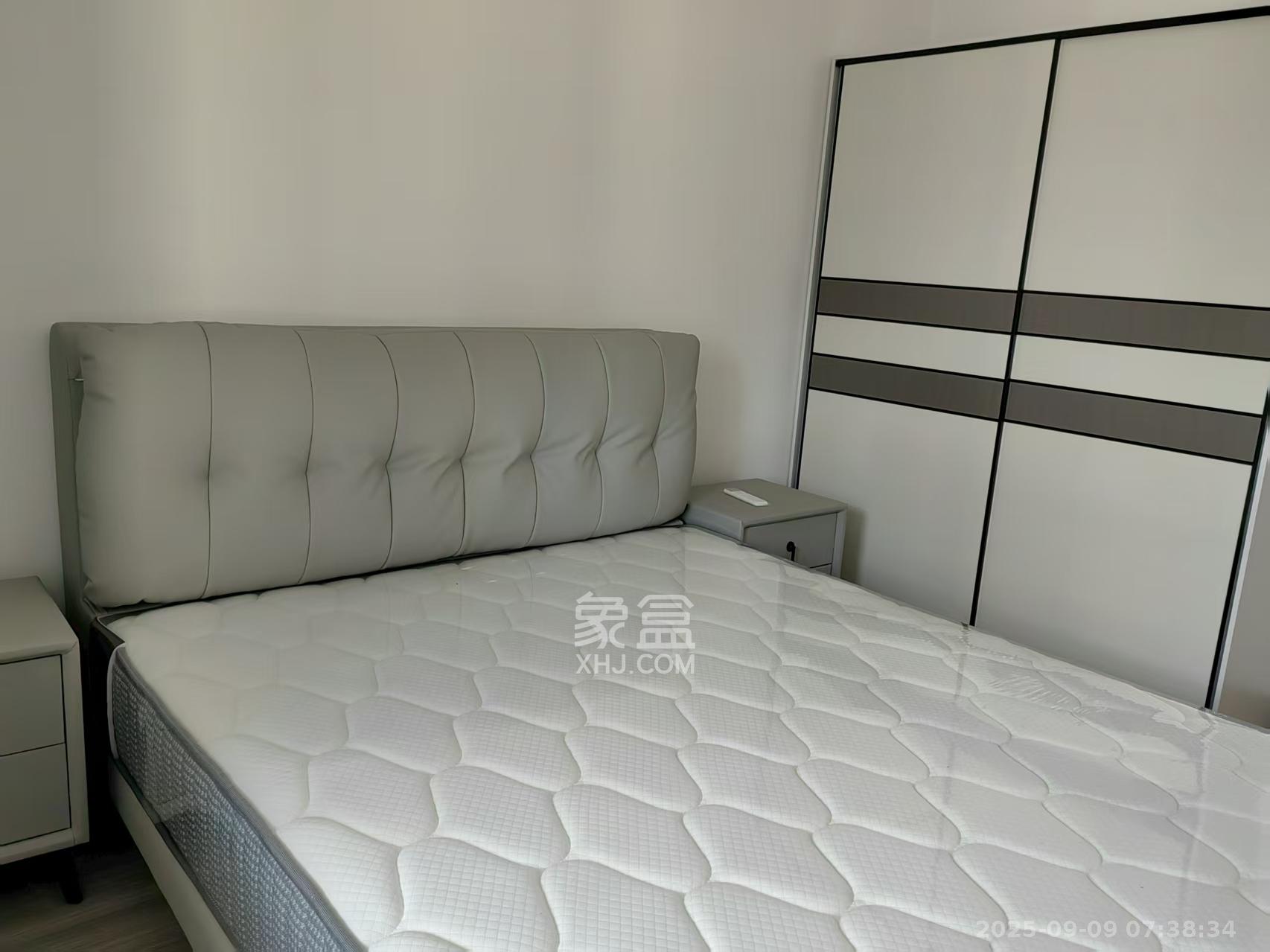 德奥悦东方  4室2厅2卫   3800.00元/月室内图