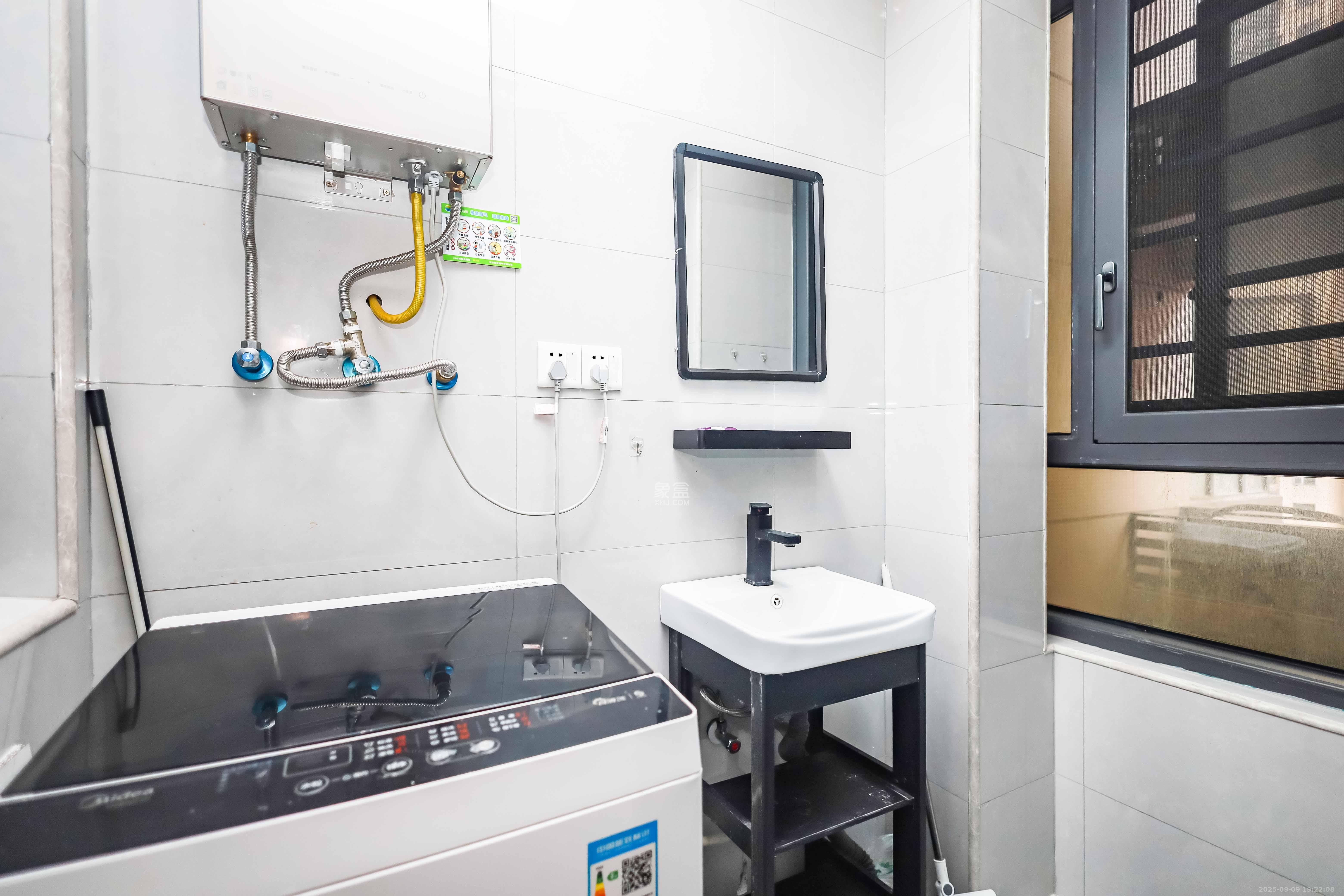 长房云时代 3室2厅1卫 71.8万 长房云时代 3室2厅1卫 71.8万阳台