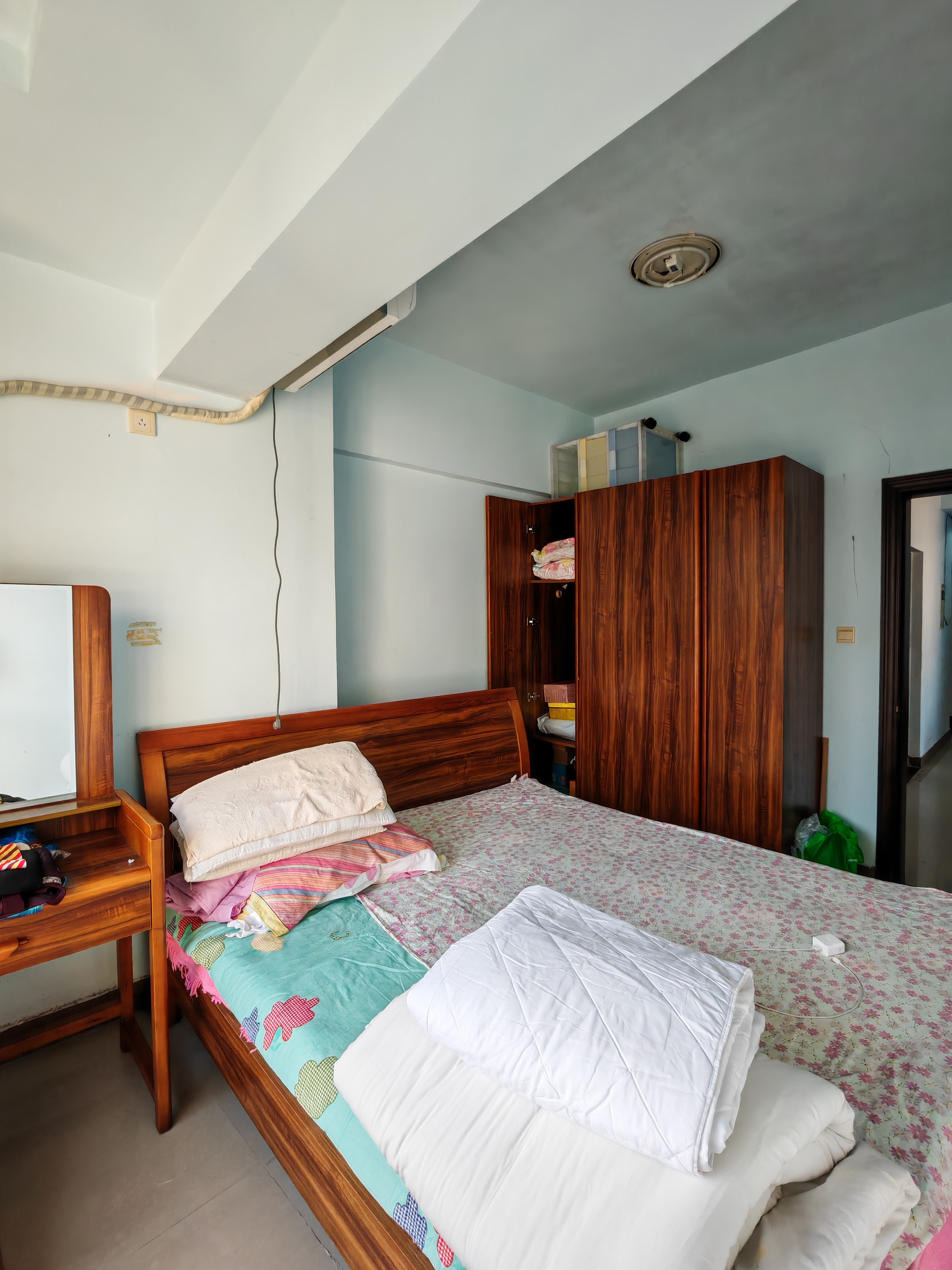 蓝天丽城 2室1厅1卫 1800.0元/月 蓝天丽城 2室1厅1卫 1800.0元/月室内图