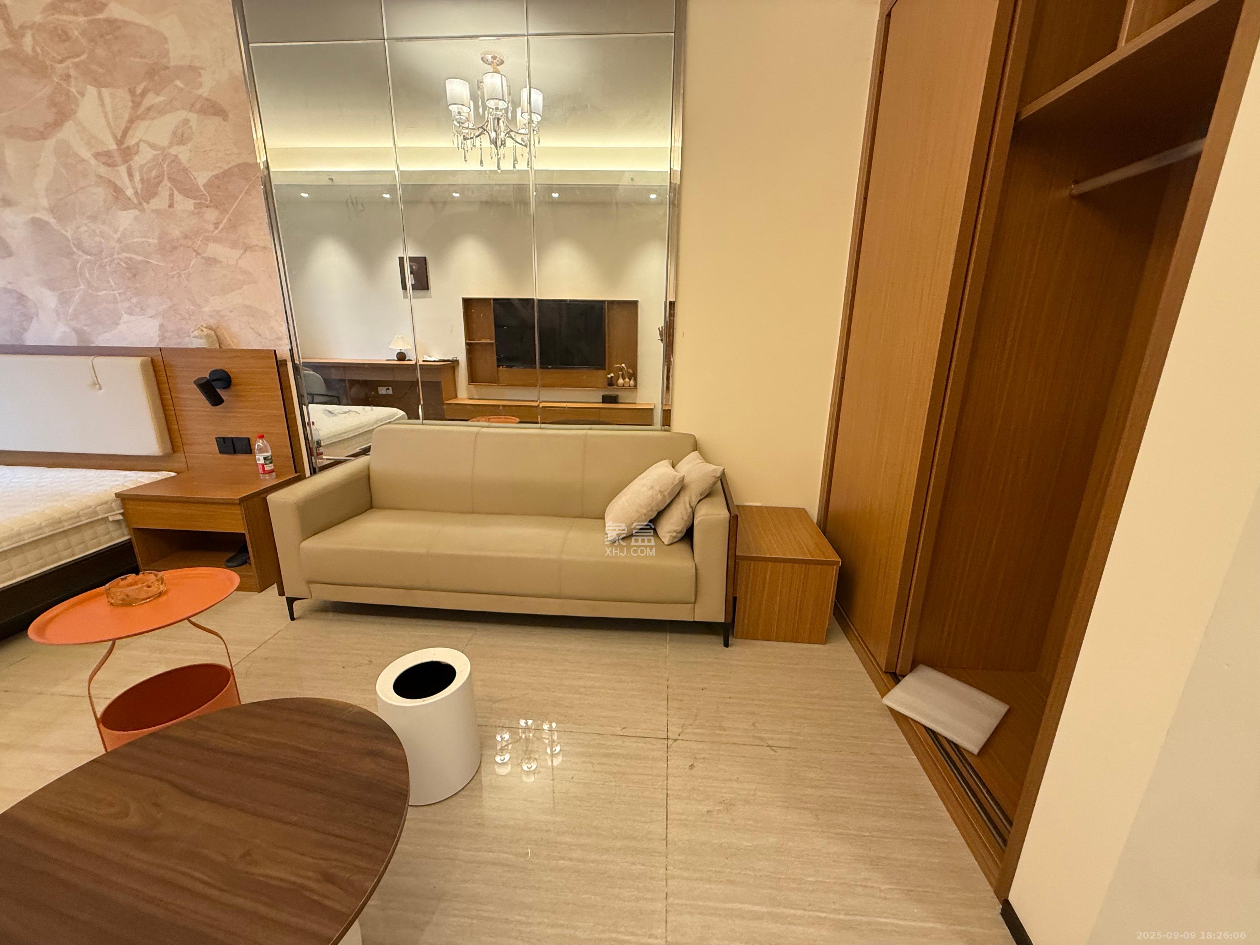 恒大清澜苑(恒大御景半岛四期) 1室1厅1卫 1600.0元/月 恒大清澜苑(恒大御景半岛四期) 1室1厅1卫 1600.0元/月室内图