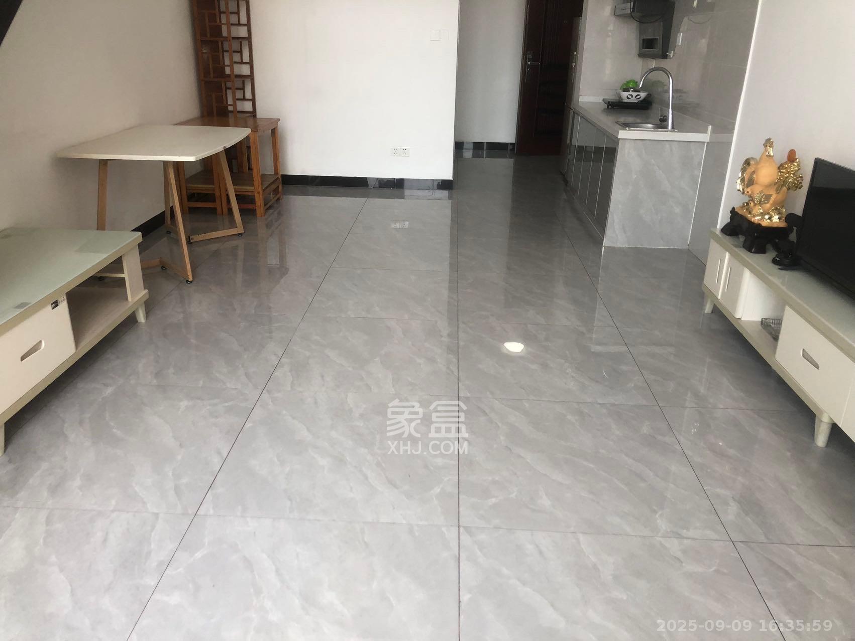 正荣财富中心 1室1厅1卫 1300.0元/月 正荣财富中心 1室1厅1卫 1300.0元/月室内图