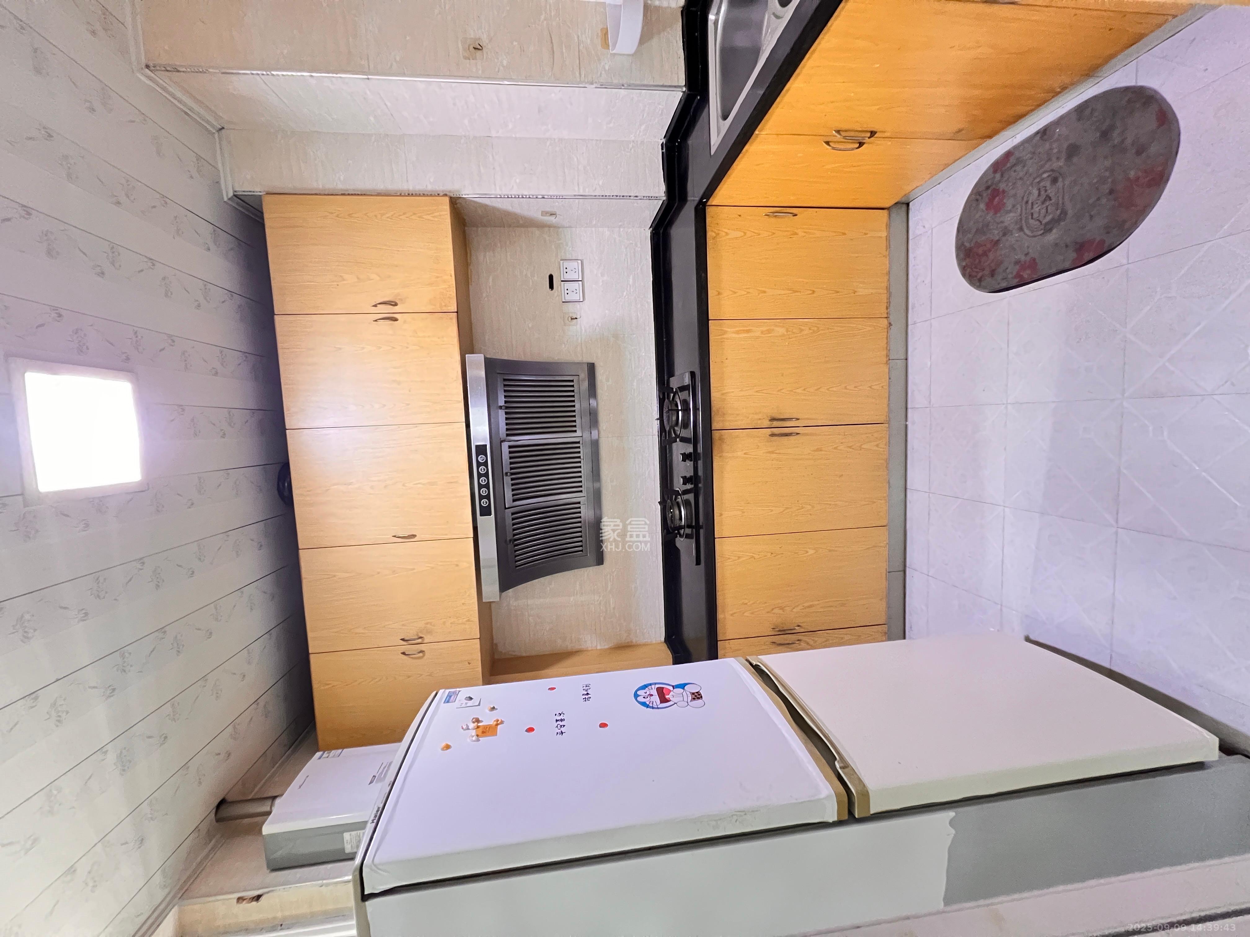 明天一城  2室2厅1卫    1500.0元/月 明天一城  2室2厅1卫    1500.0元/月室内图