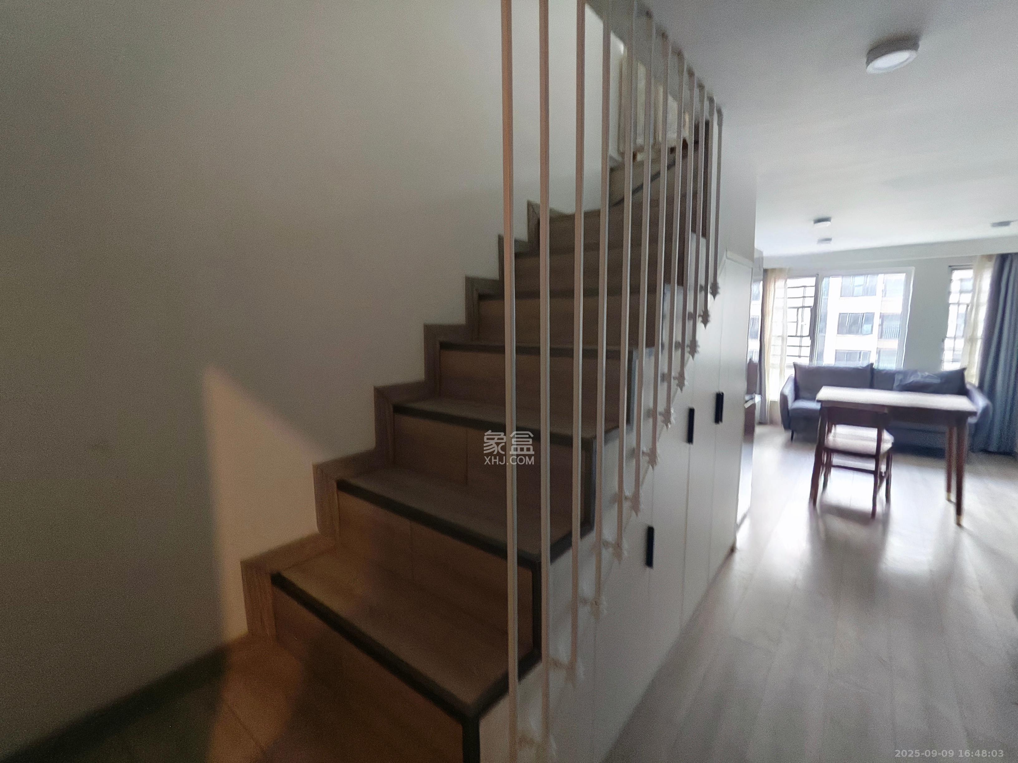 金地铂悦 1室0厅0卫 1900.0元/月 金地铂悦 1室0厅0卫 1900.0元/月室内图