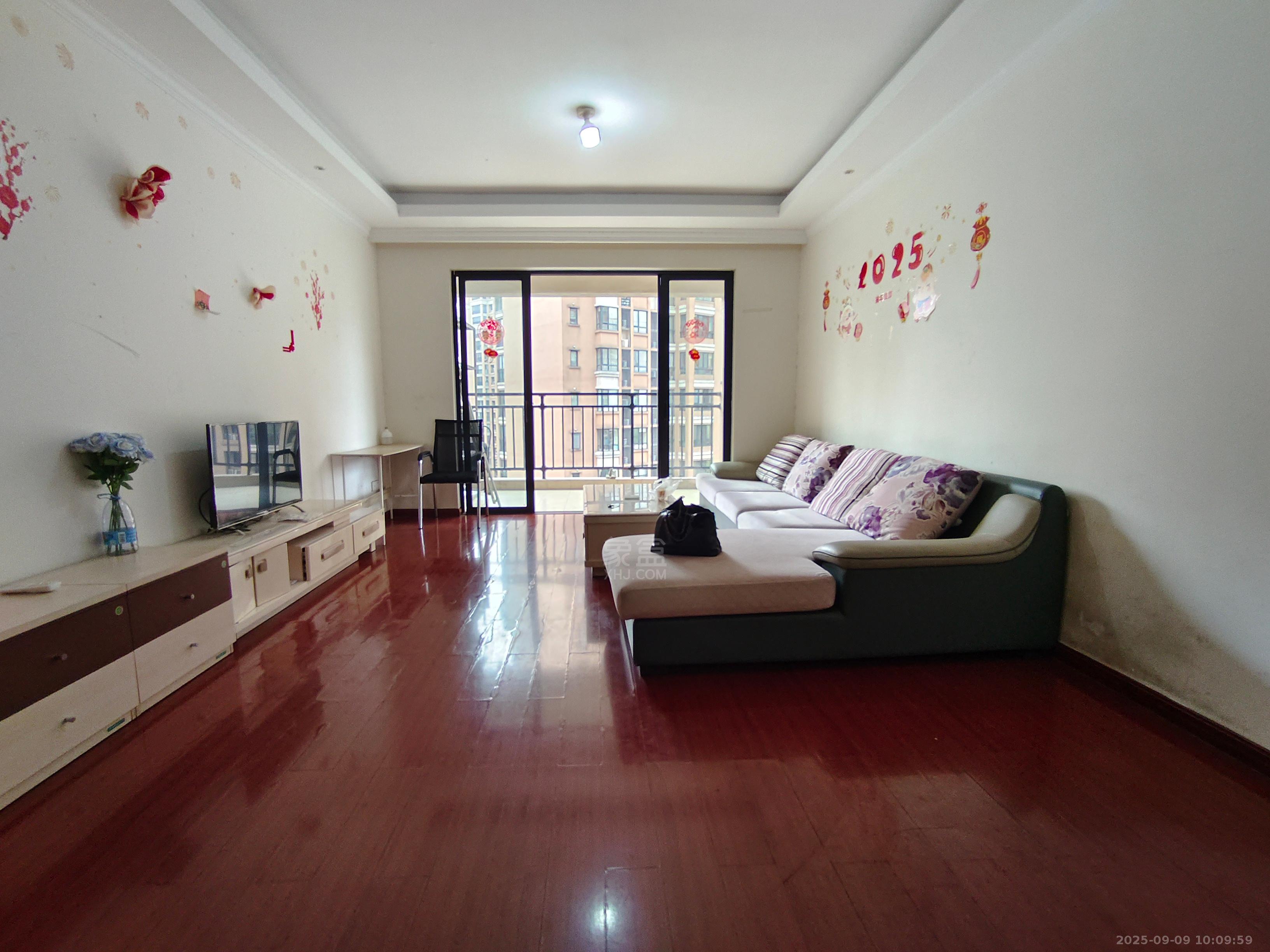 康桥美郡  1室1厅2卫    2000.0元/月室内图