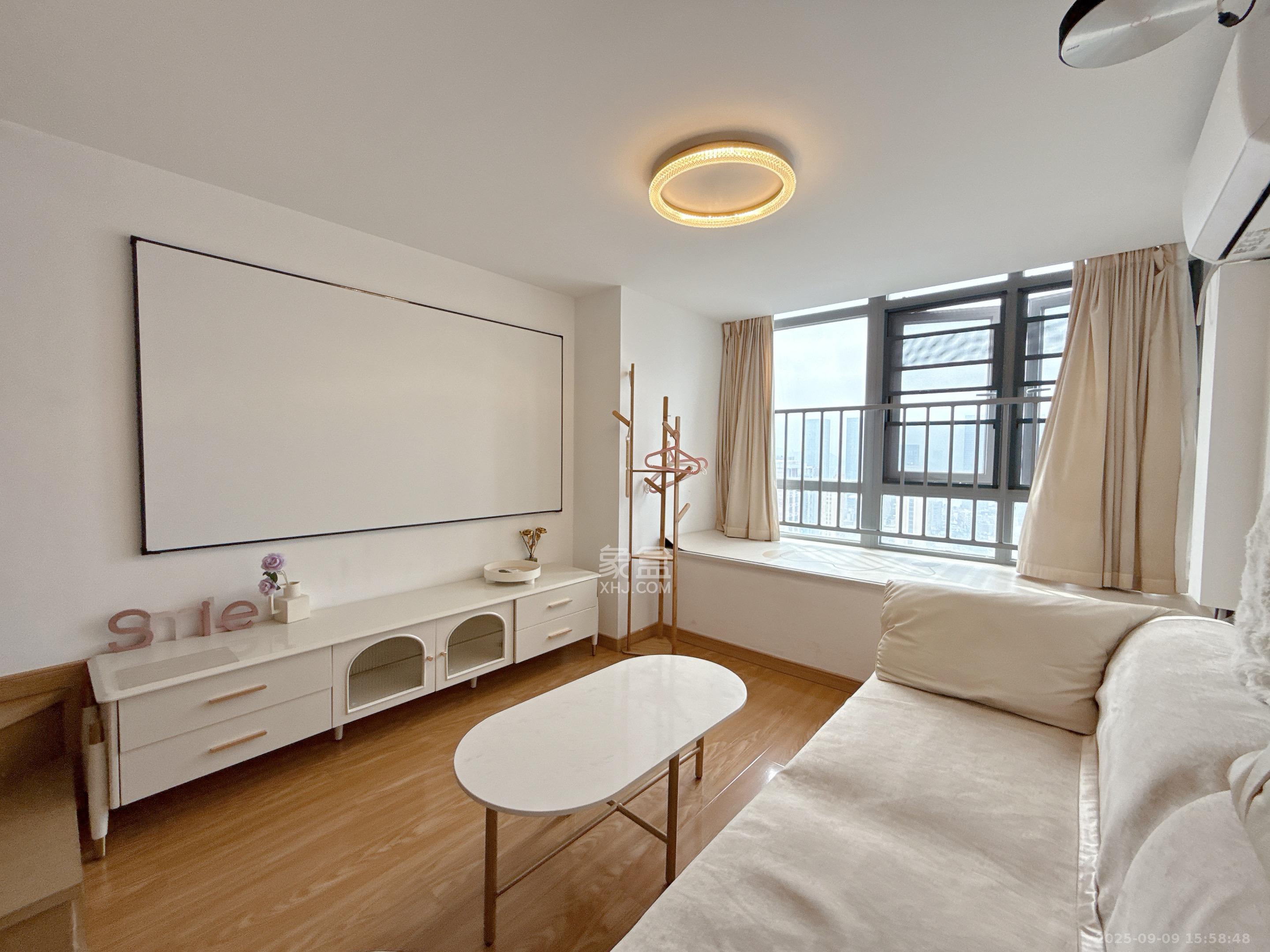 阳光城檀悦 2室1厅1卫 2800.0元/月 阳光城檀悦 2室1厅1卫 2800.0元/月室内图