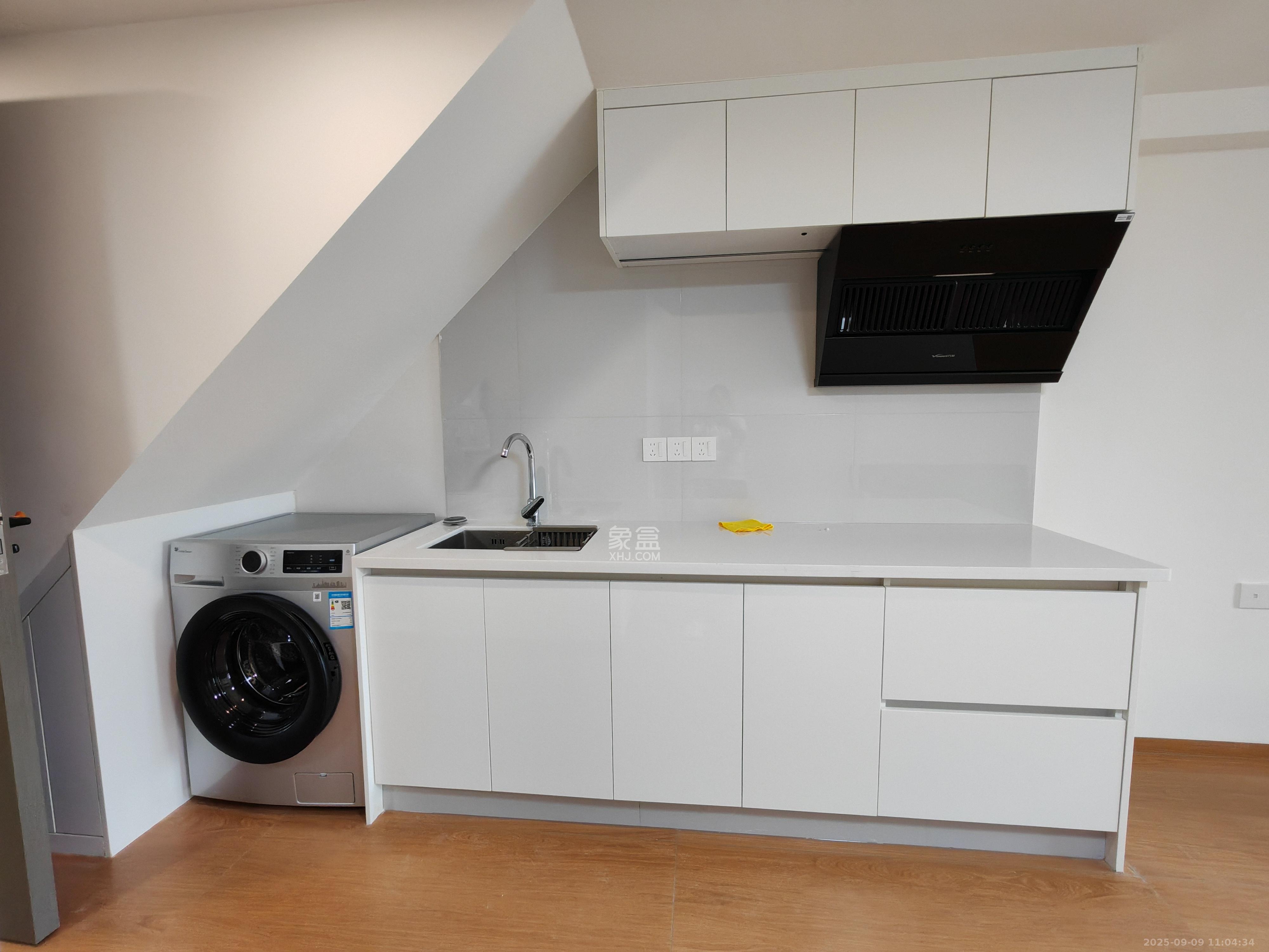 建发养云 1室0厅1卫 1800.0元/月 建发养云 1室0厅1卫 1800.0元/月室内图