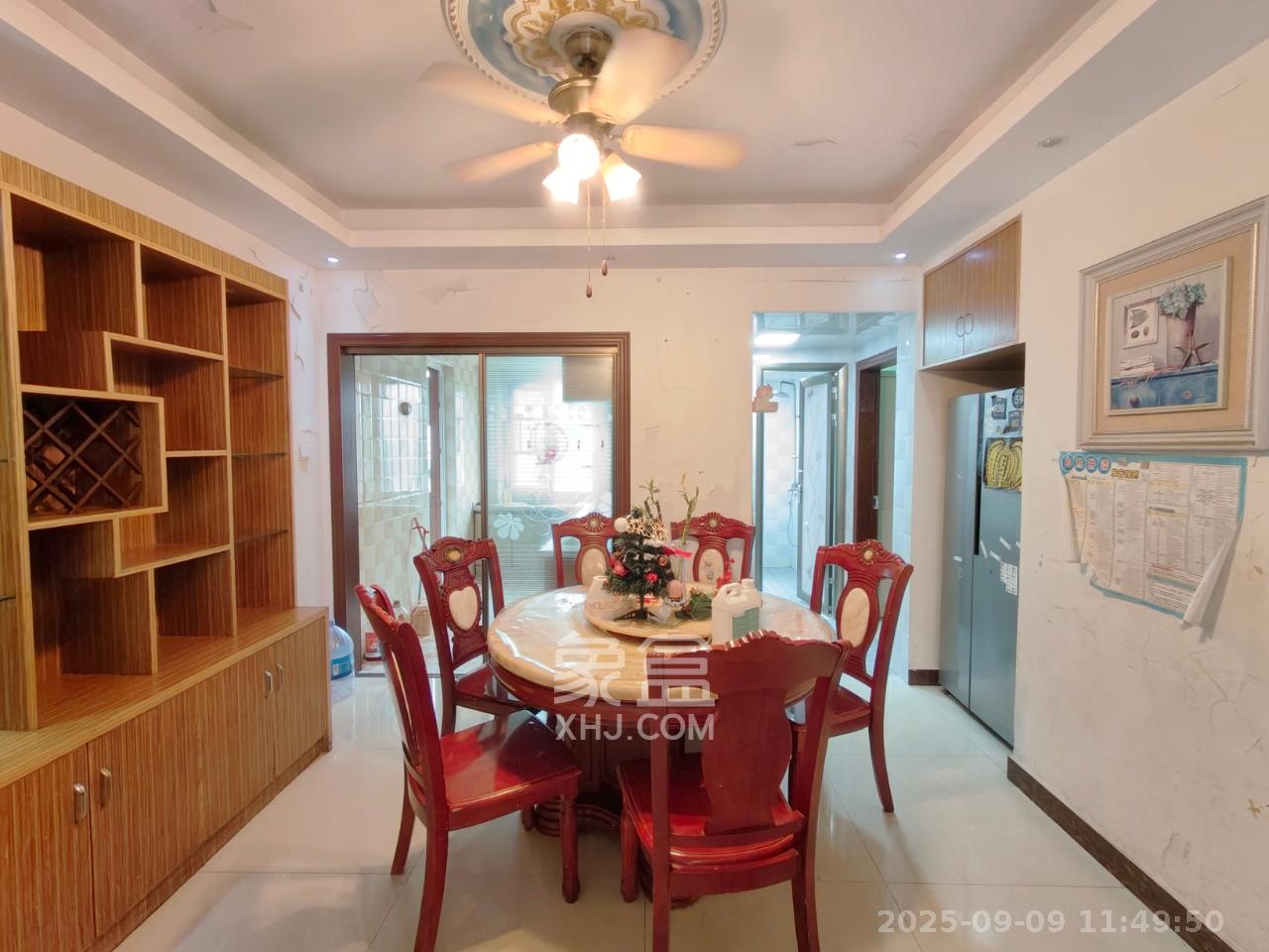 联美品格  3室2厅2卫    2600.0元/月室内图