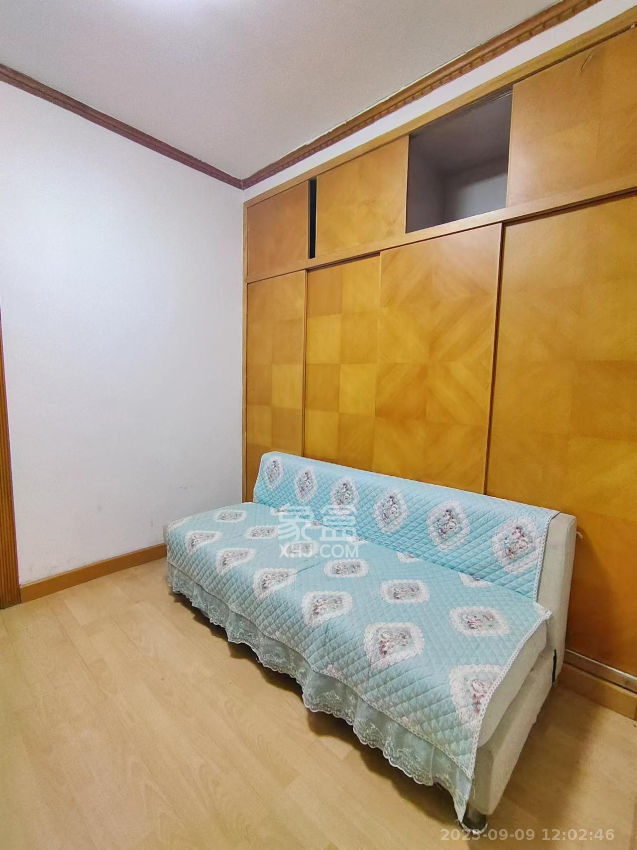 向韶村  2室1厅1卫    1900.0元/月 向韶村  2室1厅1卫    1900.0元/月