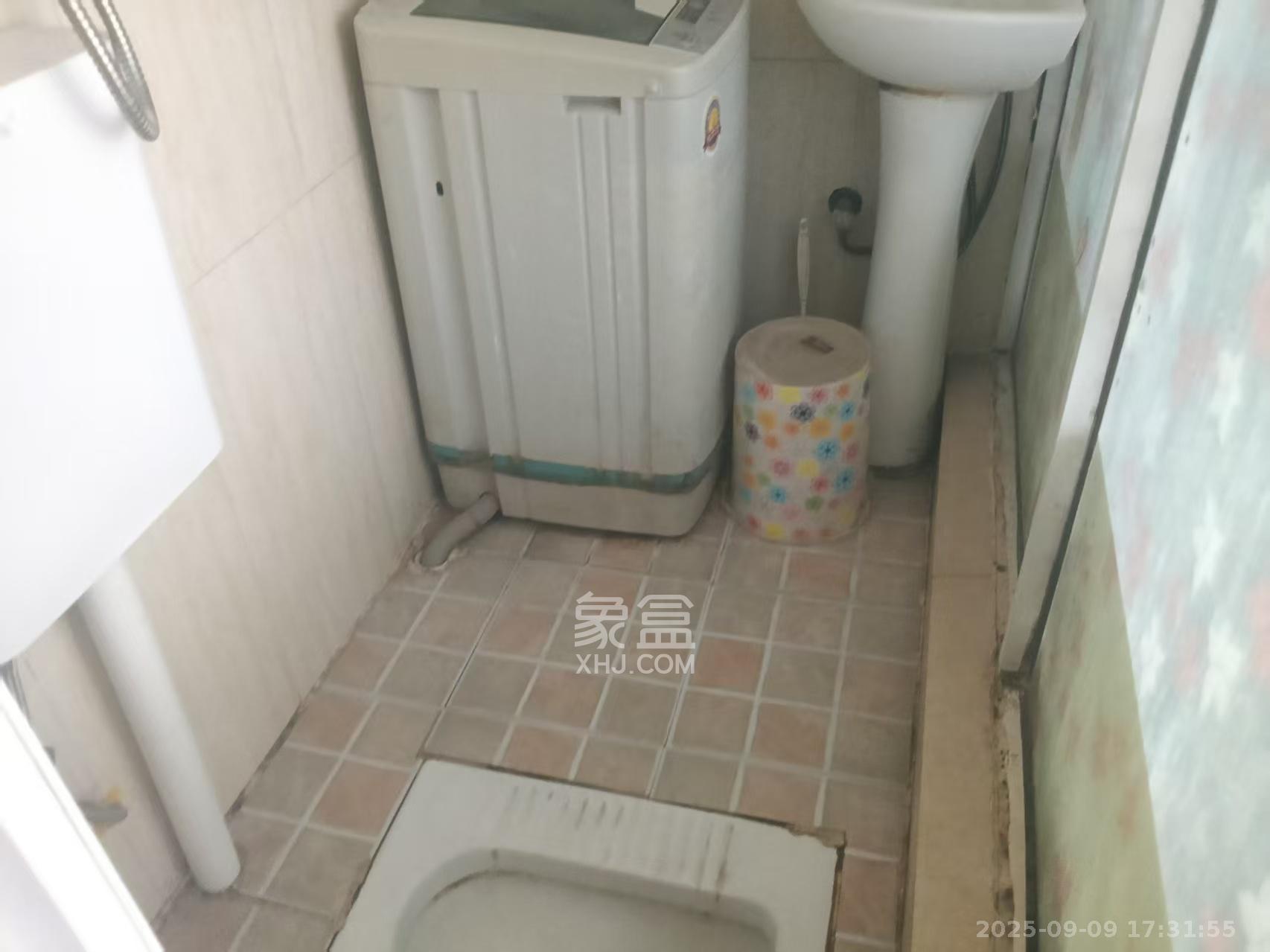 天心城市广场(黄金之城)  1室1厅1卫    860.0元/月 天心城市广场(黄金之城)  1室1厅1卫    860.0元/月室内图