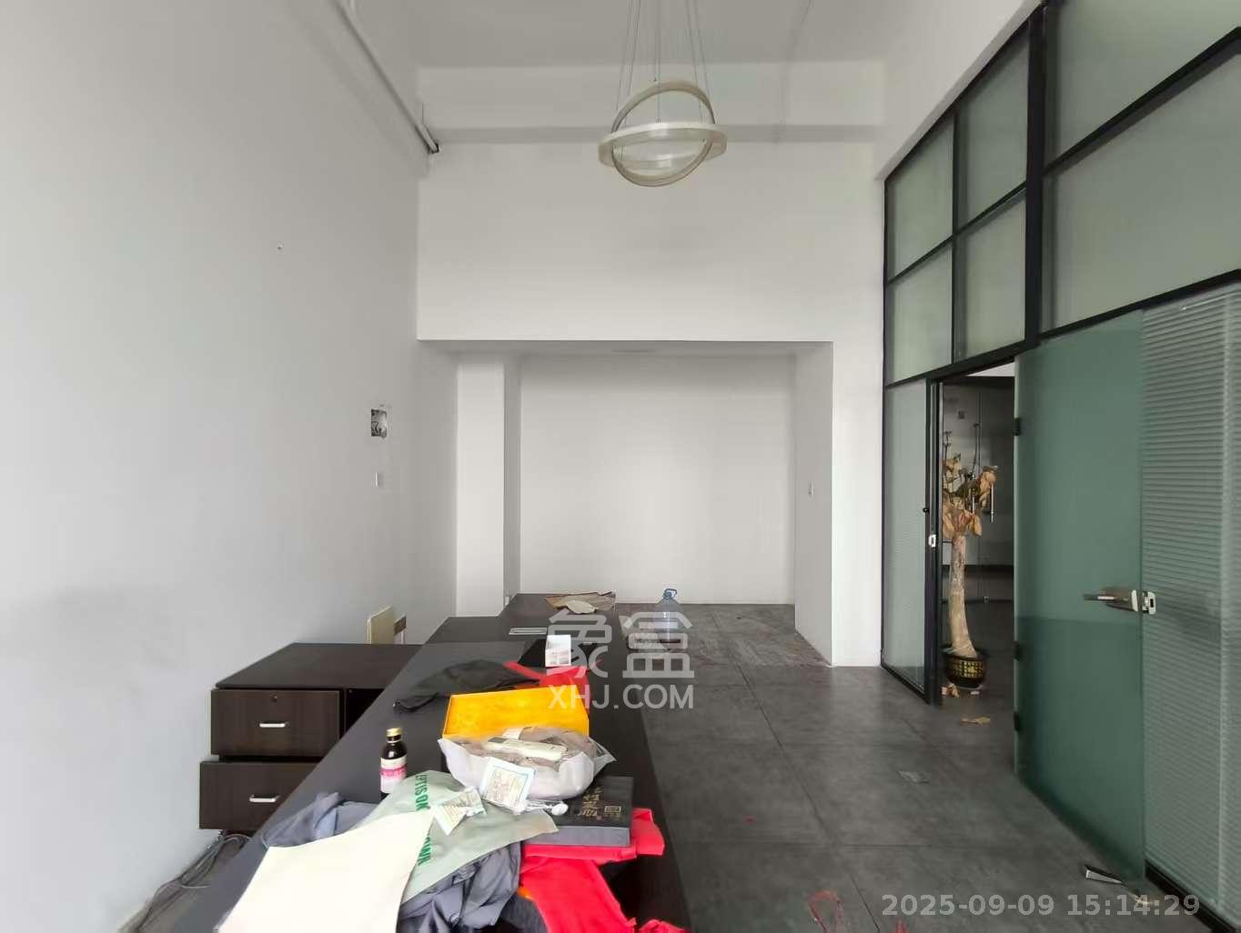 兰亭湾畔 1室1厅1卫 5500.0元/月 兰亭湾畔 1室1厅1卫 5500.0元/月室内图