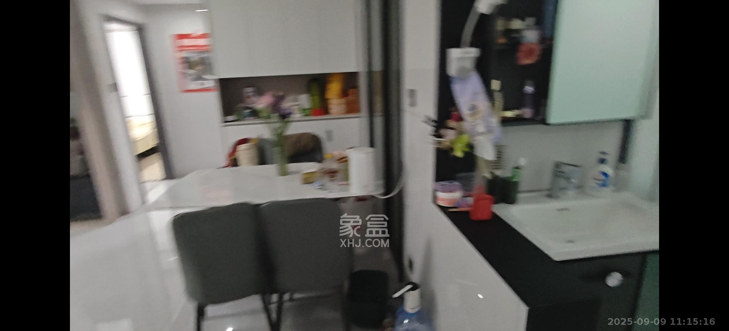 金塘家园 1室0厅0卫 2400.0元/月 金塘家园 1室0厅0卫 2400.0元/月室内图