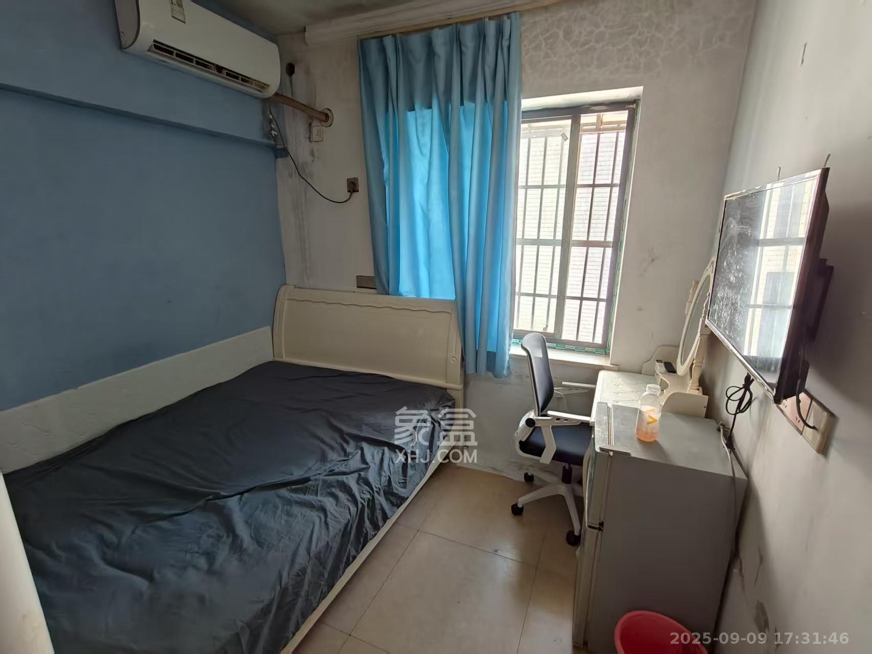 天心城市广场(黄金之城)  1室1厅1卫    860.0元/月 天心城市广场(黄金之城)  1室1厅1卫    860.0元/月室内图