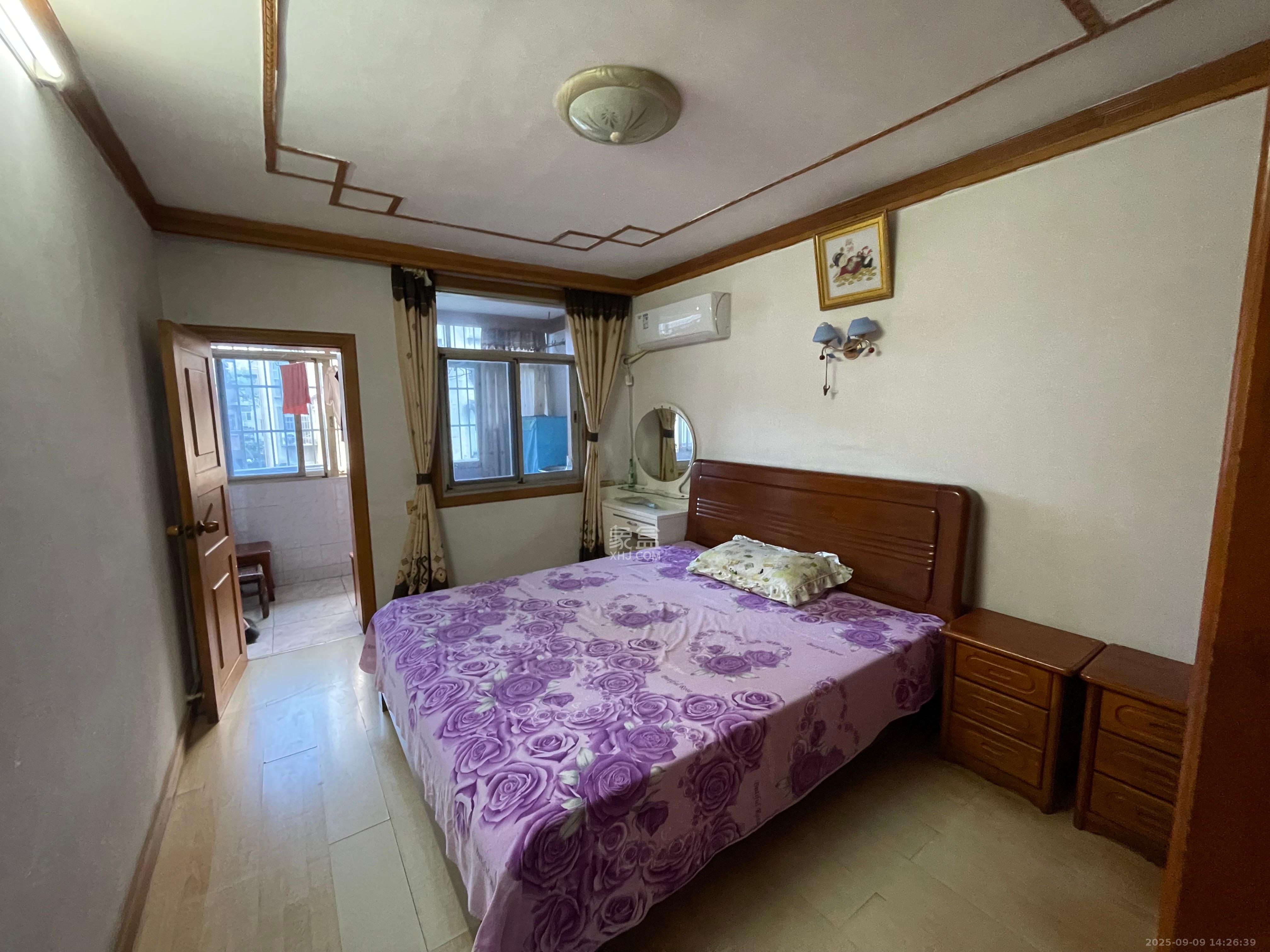 国庆新村  2室1厅1卫    1400.0元/月 国庆新村  2室1厅1卫    1400.0元/月室内图