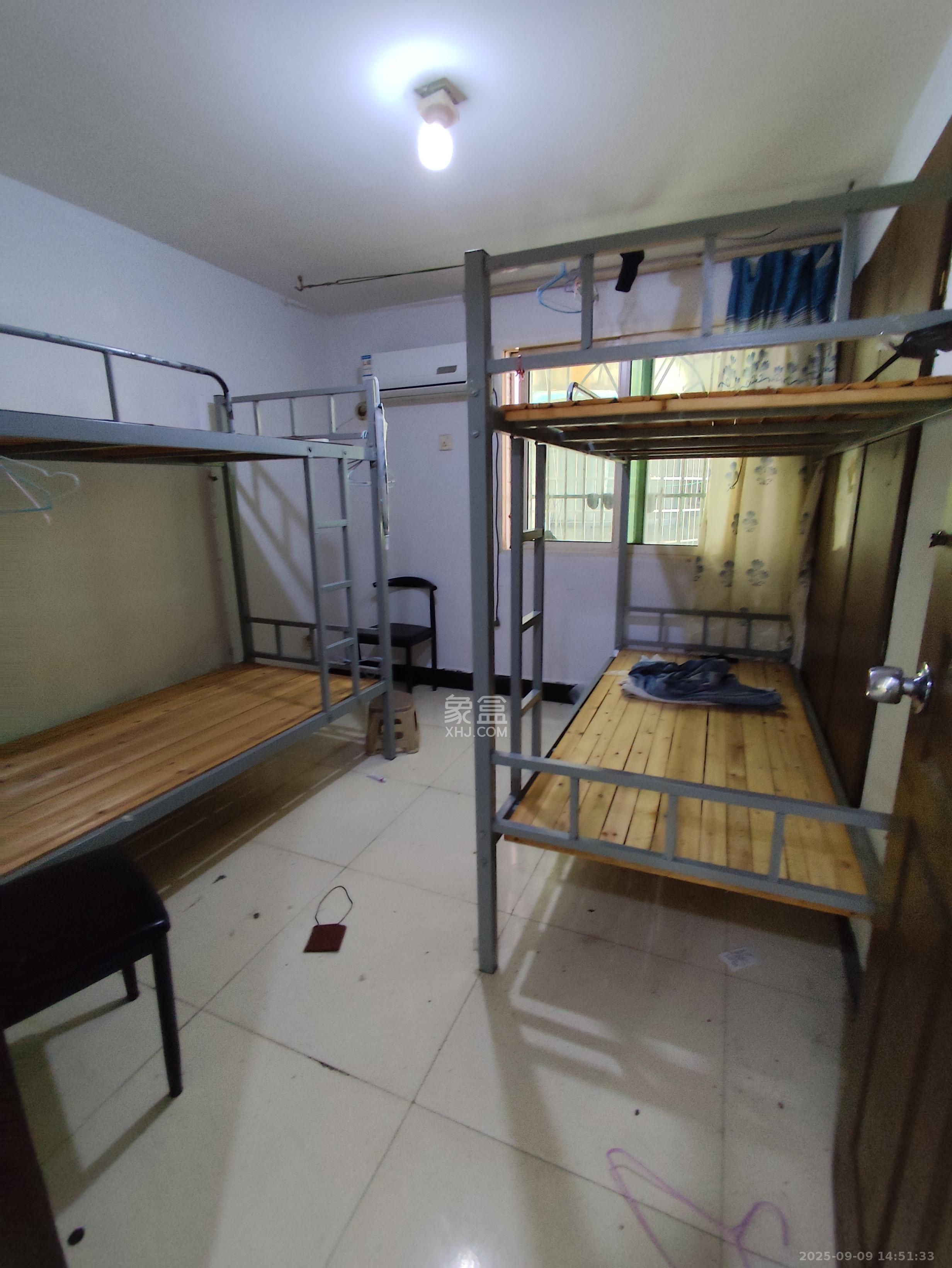 民基大厦  2室2厅1卫    2200.0元/月室内图