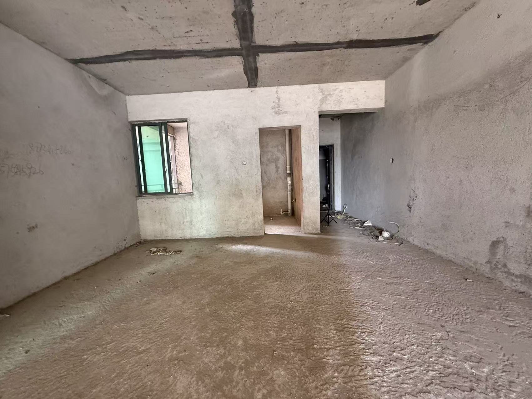 银源春天  1室0厅0卫    38.8万