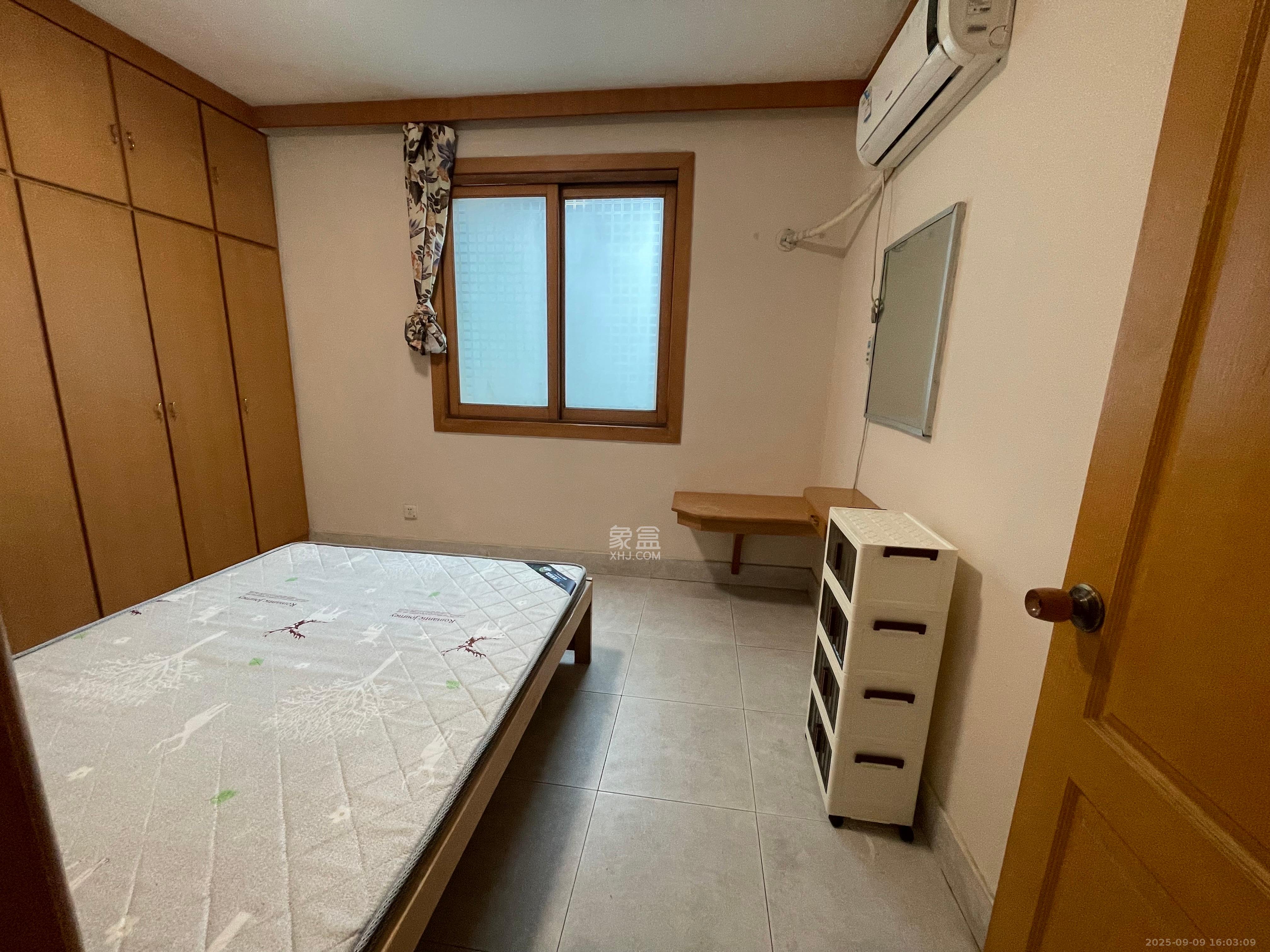 电信308 2室1厅1卫 2600.0元/月 电信308 2室1厅1卫 2600.0元/月室内图