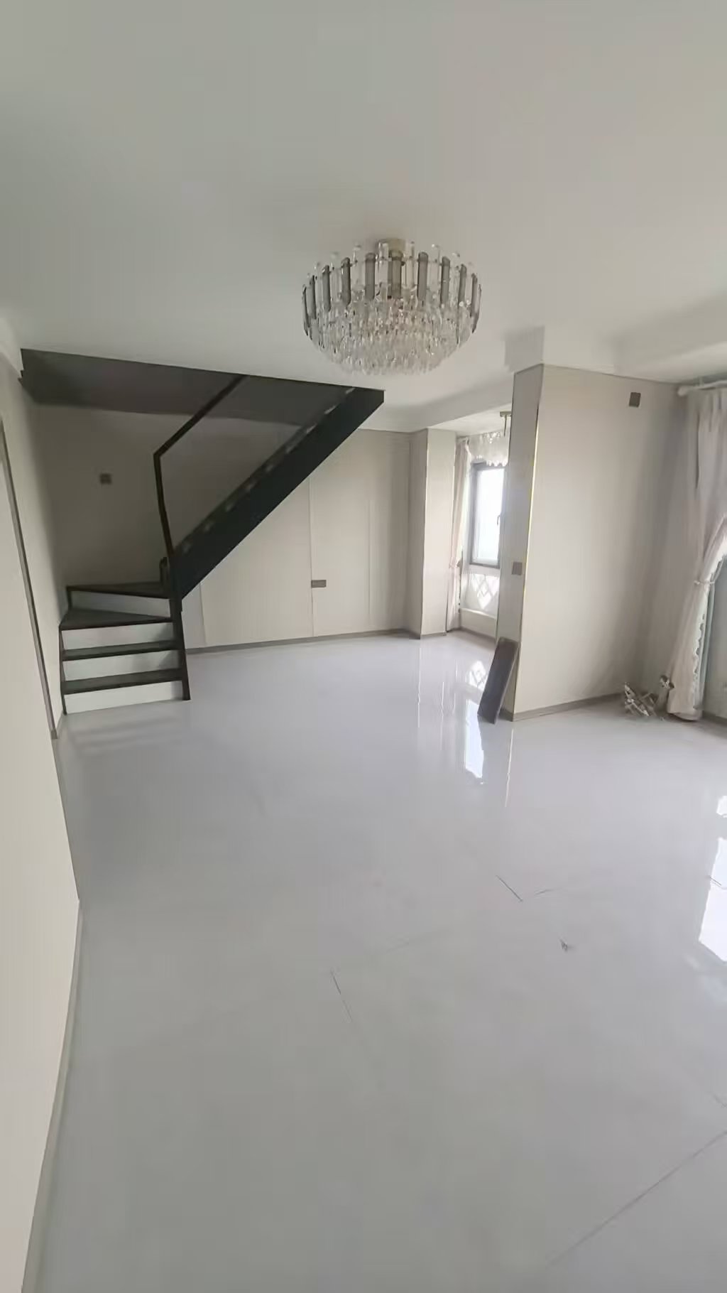 环球100宝龙城 4室2厅2卫 3500.0元/月 环球100宝龙城 4室2厅2卫 3500.0元/月室内图