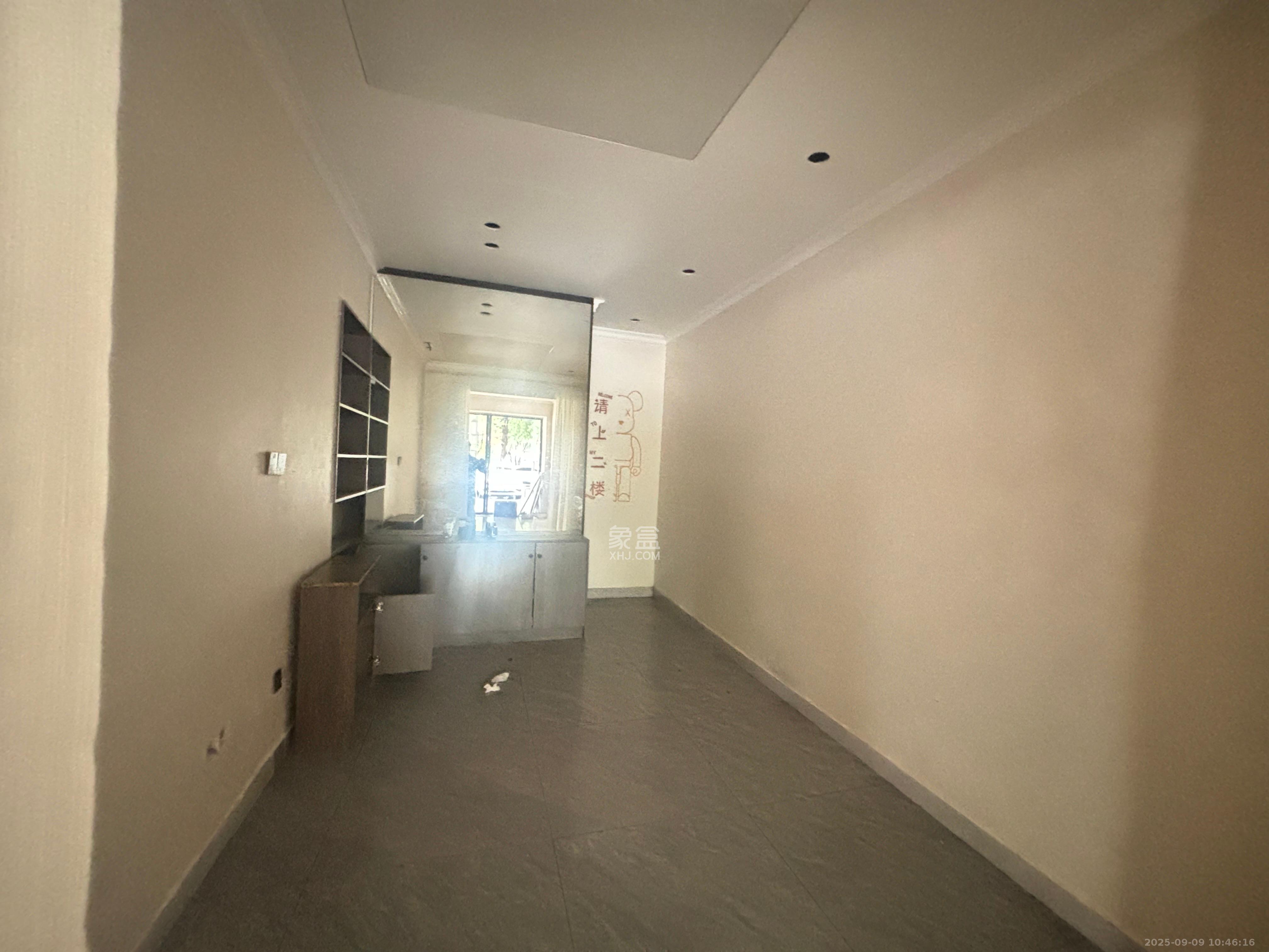 旭辉御府   240.0㎡      10800.0元/月室内图