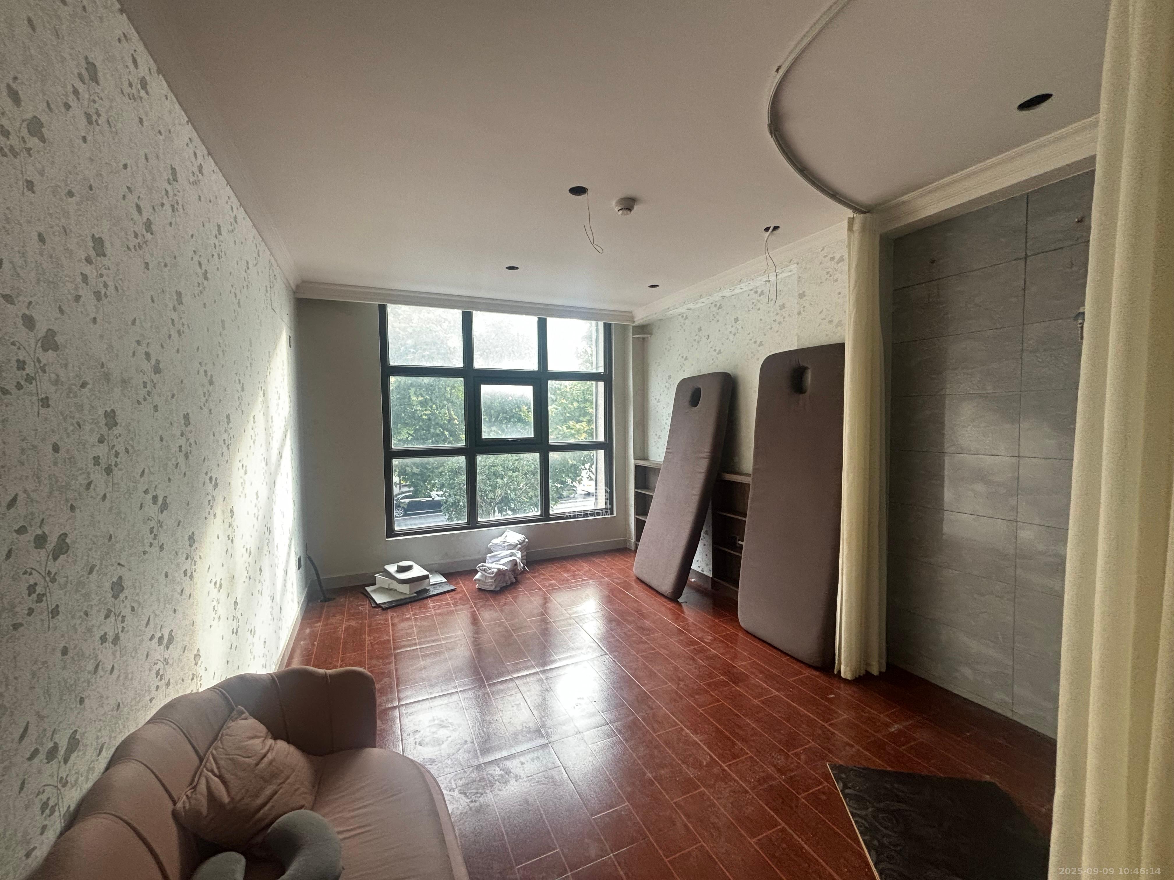 旭辉御府   240.0㎡      10800.0元/月室内图