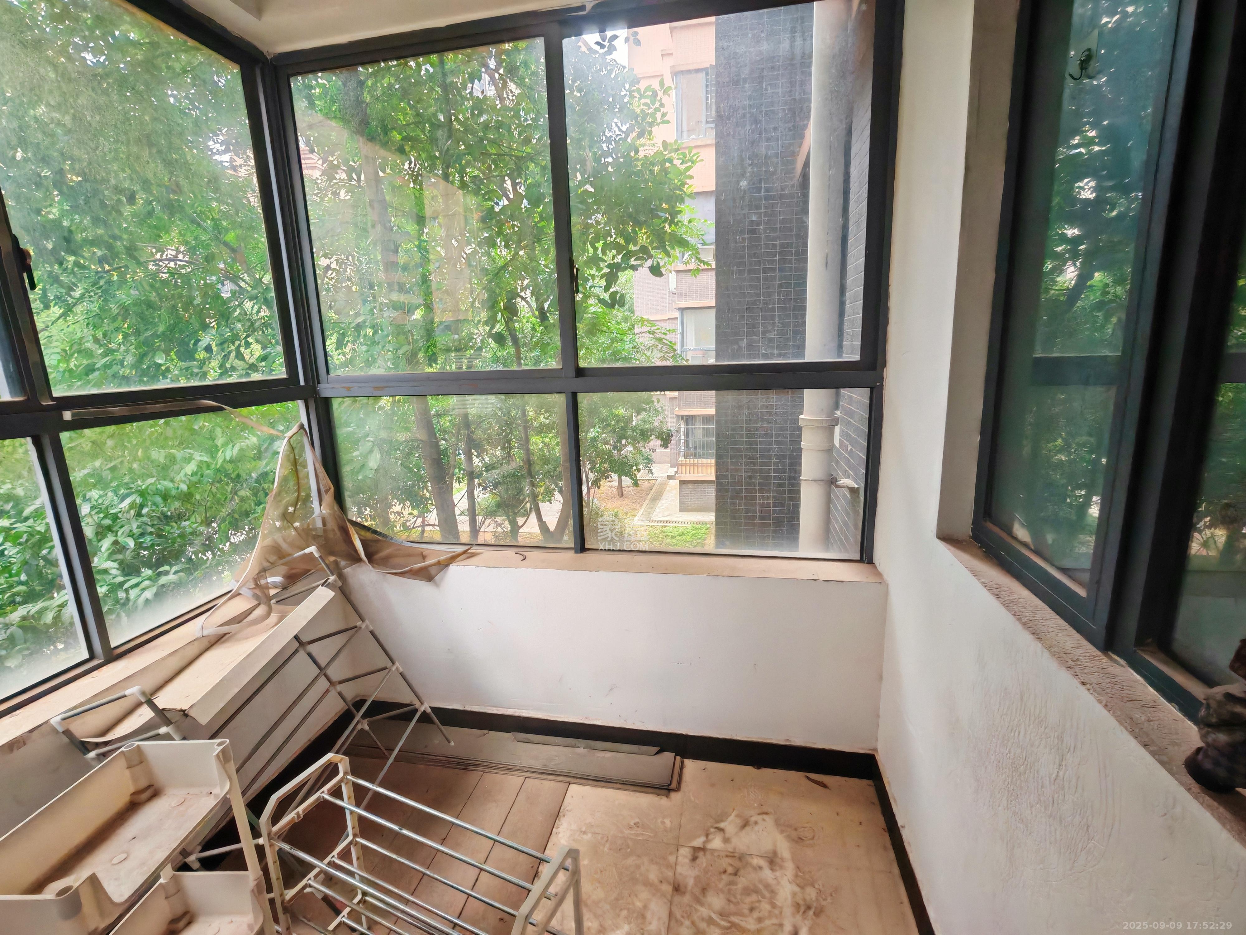 水墨林溪 3室2厅2卫 2200.0元/月 水墨林溪 3室2厅2卫 2200.0元/月室内图