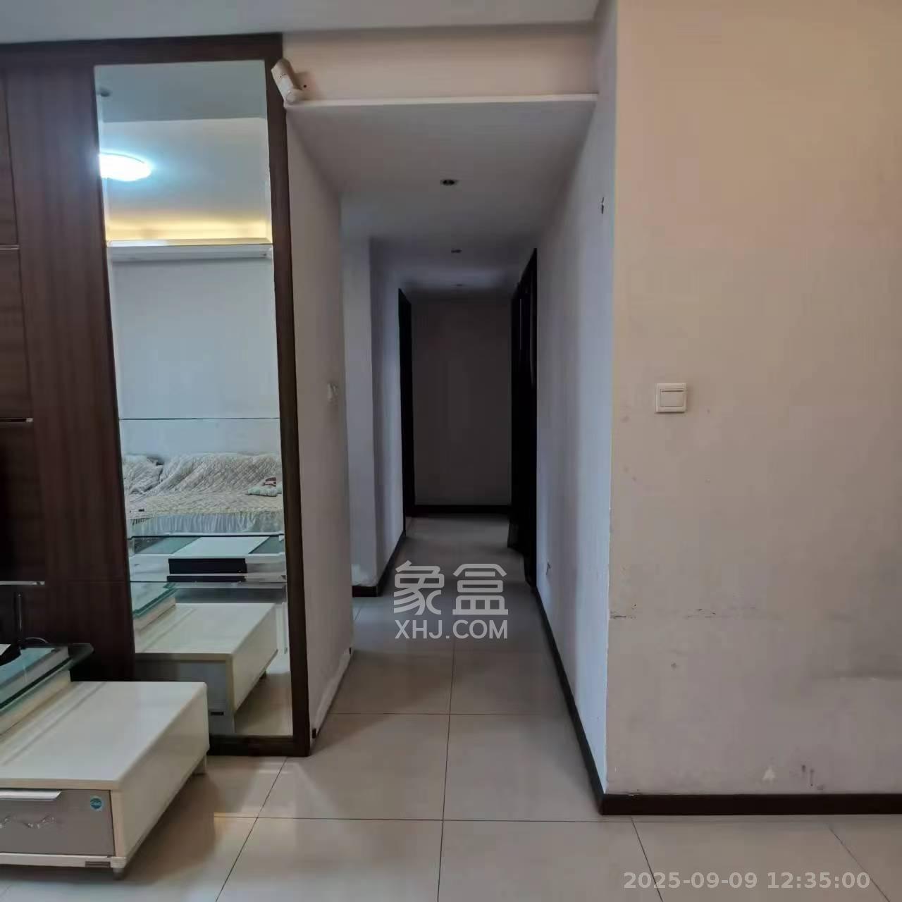 万科金域蓝湾 4室1厅1卫 2000.0元/月 万科金域蓝湾 4室1厅1卫 2000.0元/月室内图