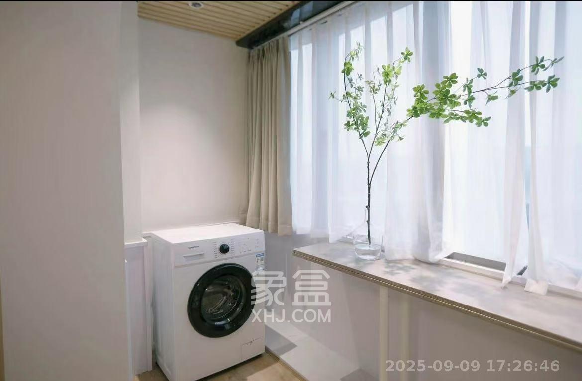 保利国际广场 1室1厅1卫 2600.0元/月 保利国际广场 1室1厅1卫 2600.0元/月室内图