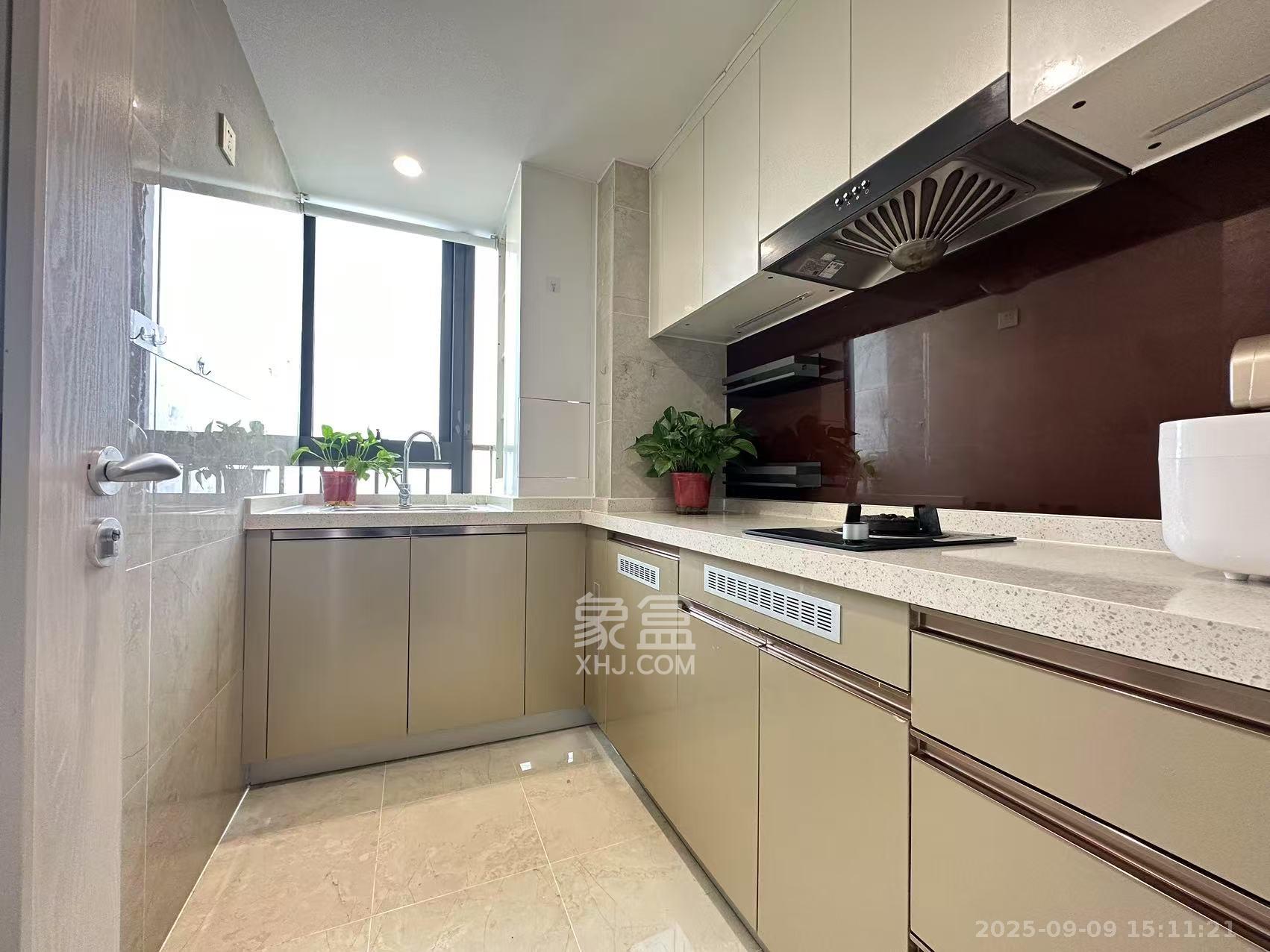 华远华时代 2室2厅1卫 3200.0元/月 华远华时代 2室2厅1卫 3200.0元/月室内图