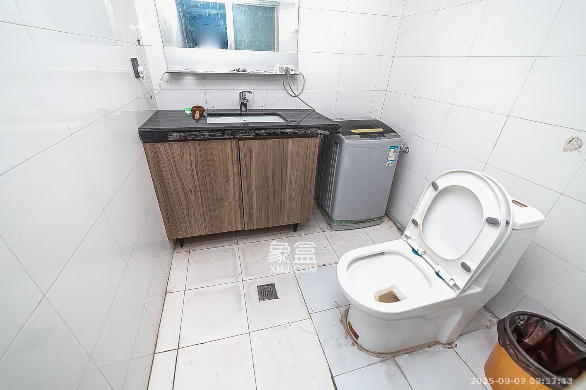 华菱蓝调国际（华菱.香墅美地）  1室1厅1卫    1700.0元/月室内图