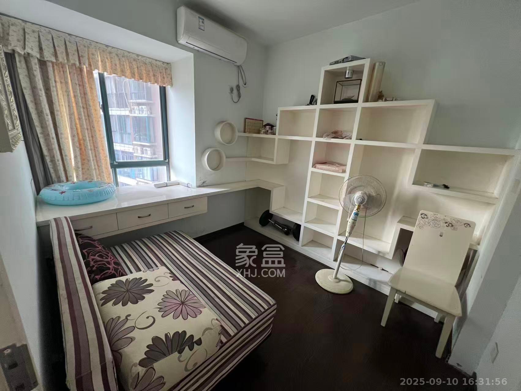 圆梦完美生活  3室2厅2卫    1900.0元/月室内图