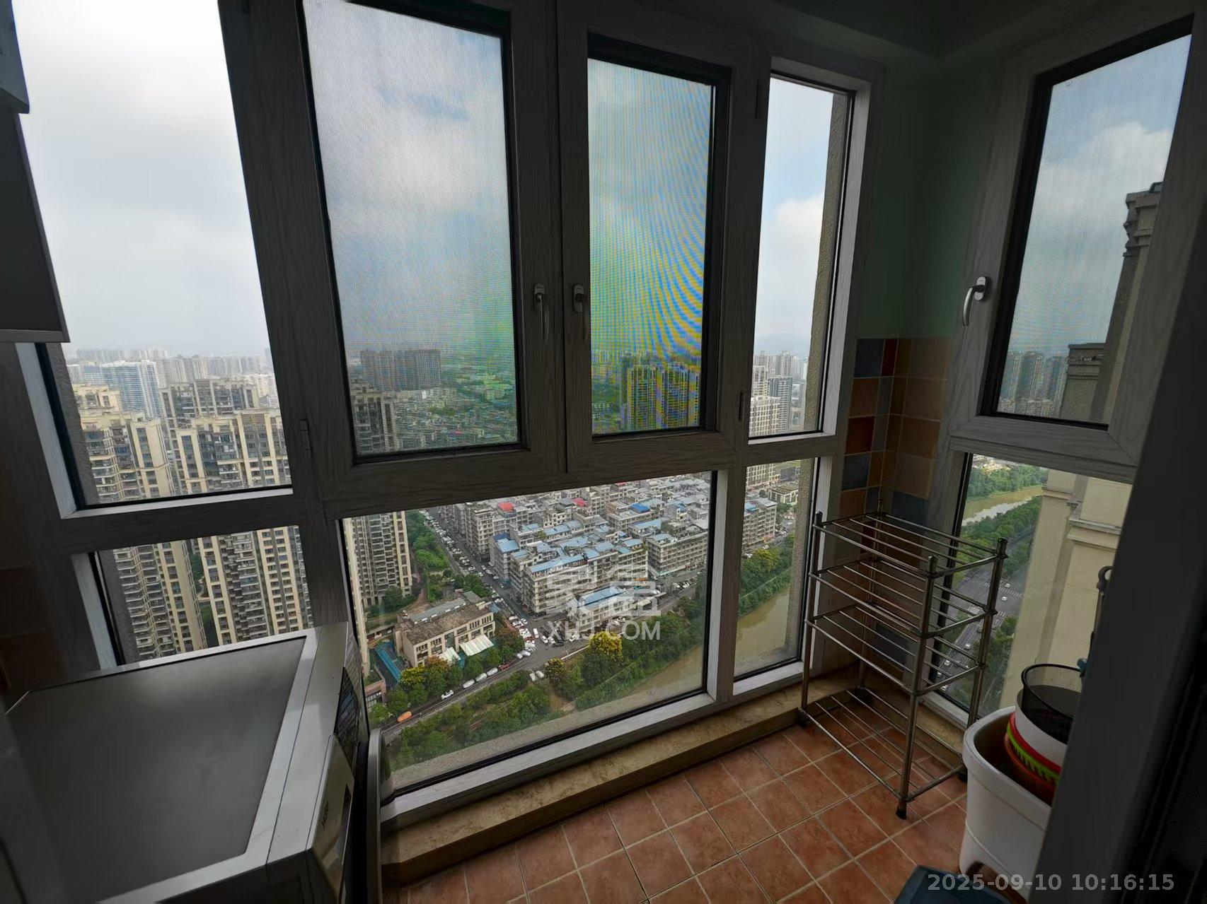 中建梅溪湖中心  4室2厅2卫    5500.0元/月 中建梅溪湖中心  4室2厅2卫    5500.0元/月室内图