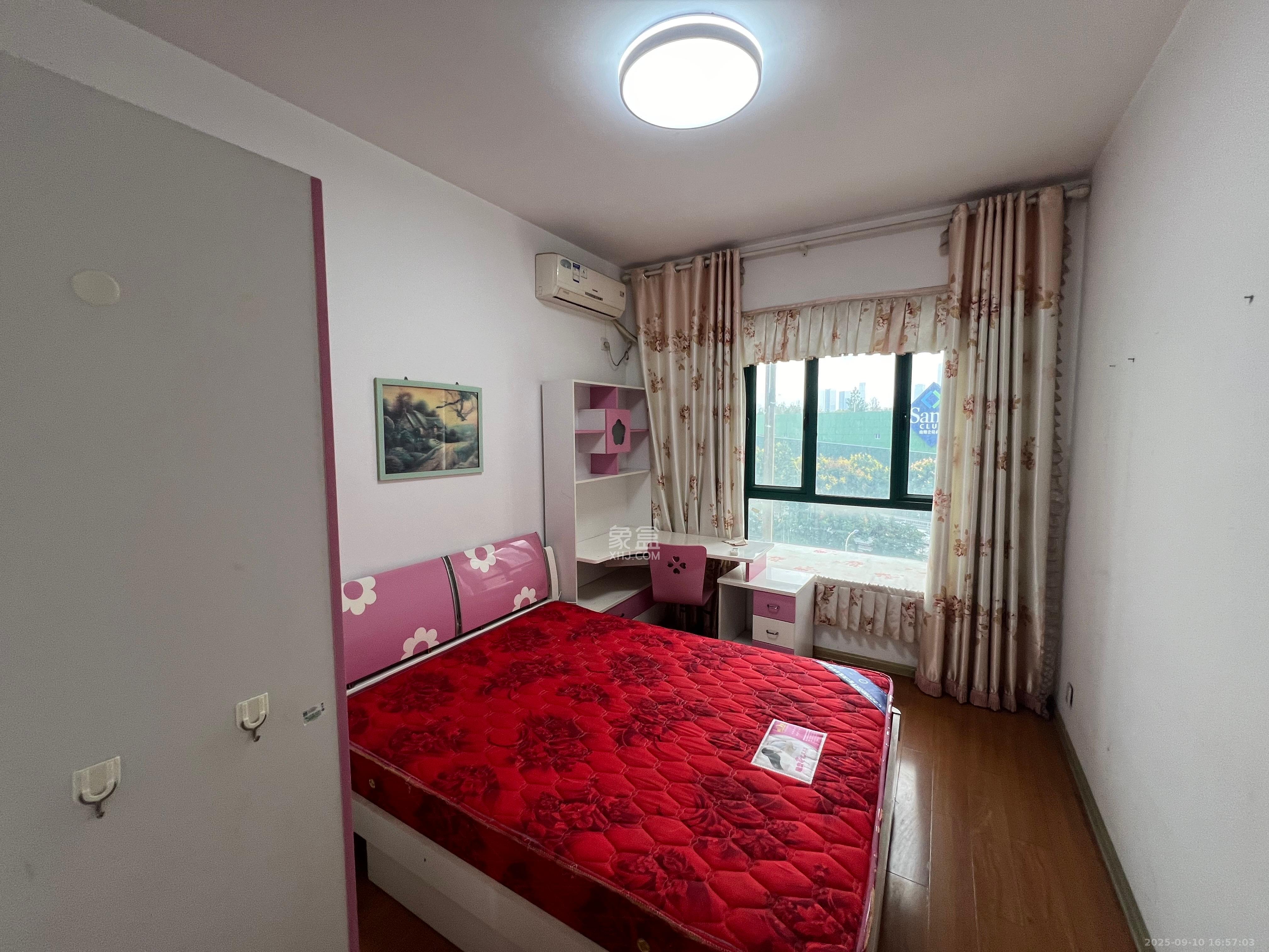 滨江金座 3室2厅2卫 3000.0元/月 滨江金座 3室2厅2卫 3000.0元/月室内图