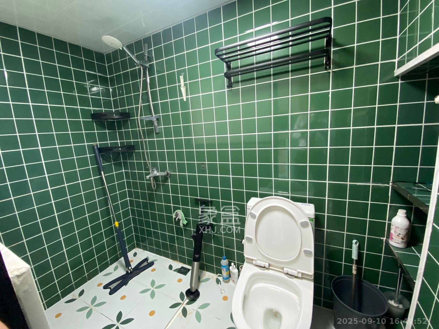 荣盛花语书苑 2室0厅0卫 2400.0元/月 荣盛花语书苑 2室0厅0卫 2400.0元/月室内图