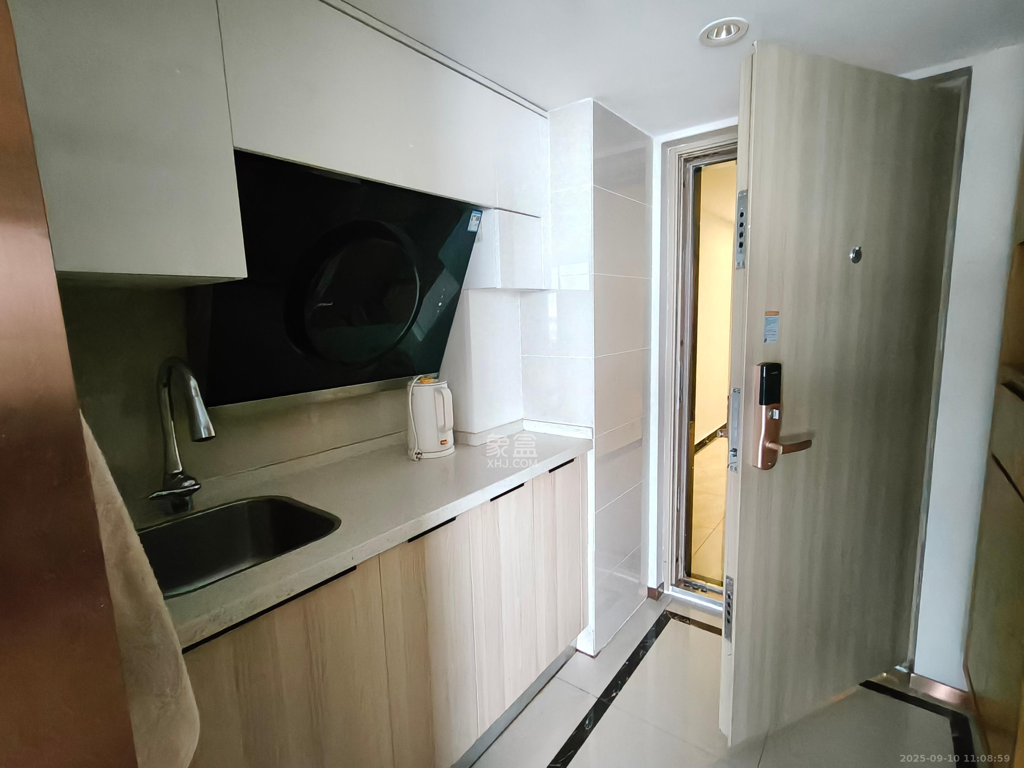 远洋外滩壹号 1室1厅1卫 2300.0元/月 远洋外滩壹号 1室1厅1卫 2300.0元/月室内图