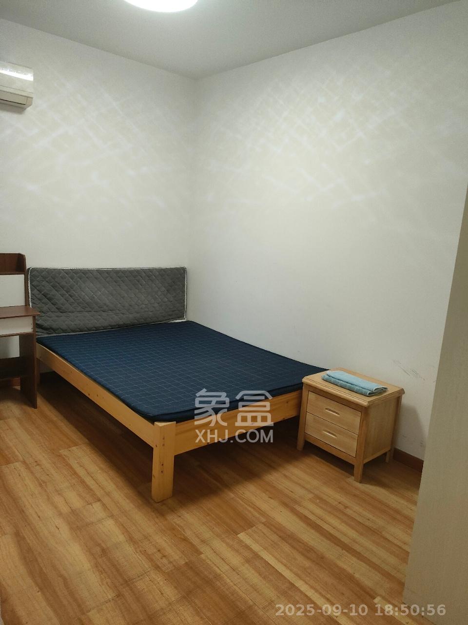 龙湖湘风原著(龙湖湘风星城) 1室2厅1卫 1600.0元/月 龙湖湘风原著(龙湖湘风星城) 1室2厅1卫 1600.0元/月室内图