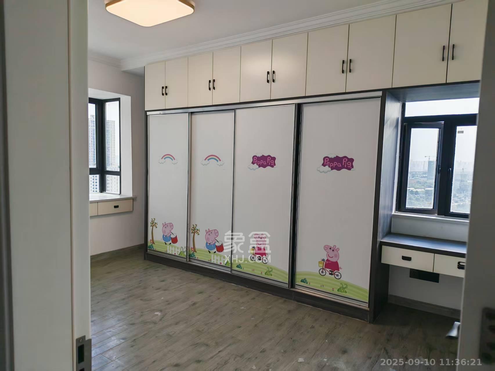 财汇新天地(财汇商务广场)  4室2厅2卫    3000.0元/月 财汇新天地(财汇商务广场)  4室2厅2卫    3000.0元/月室内图