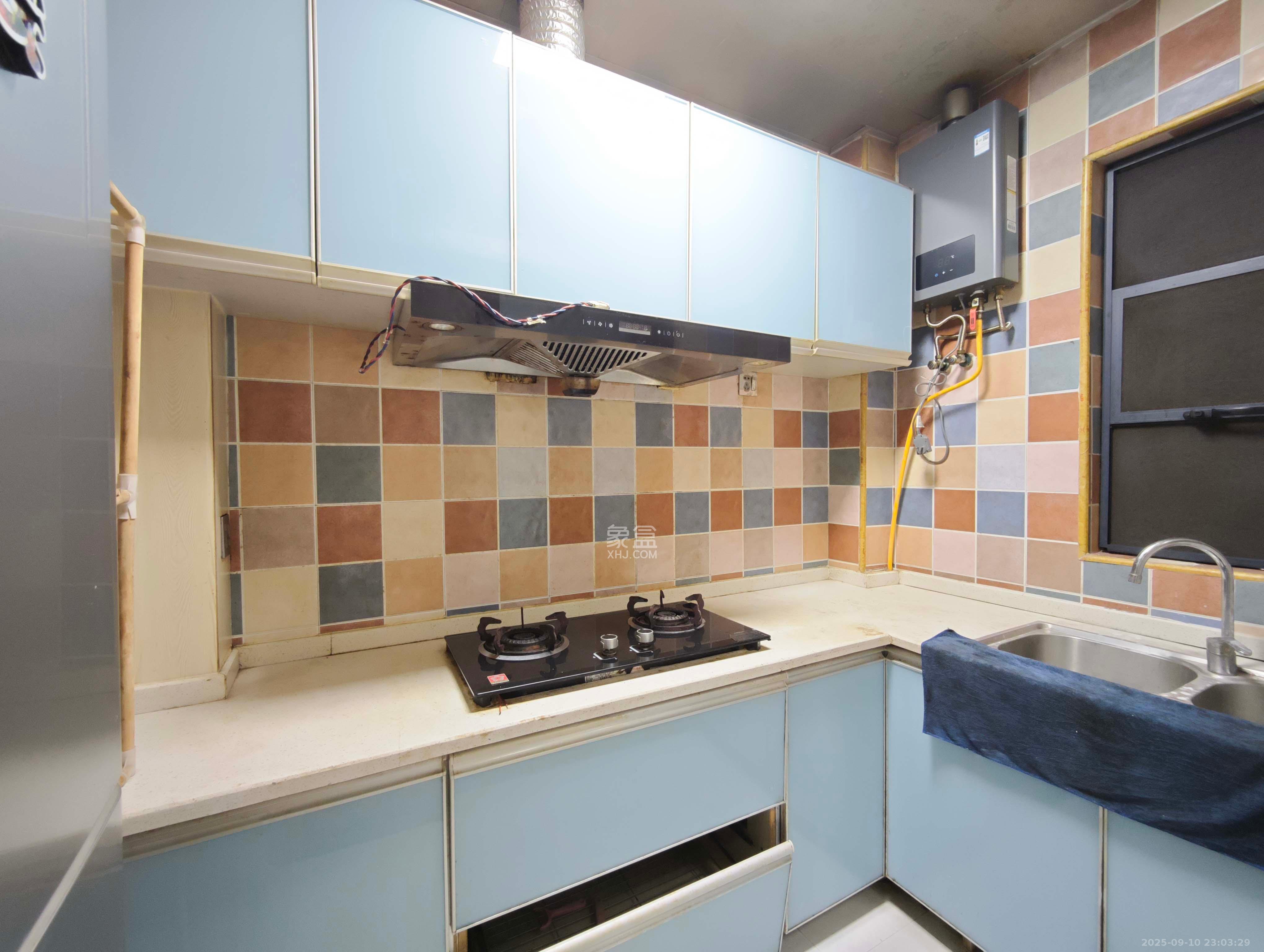 万科魅力之城 3室2厅1卫 88.8万 万科魅力之城 3室2厅1卫 88.8万其他