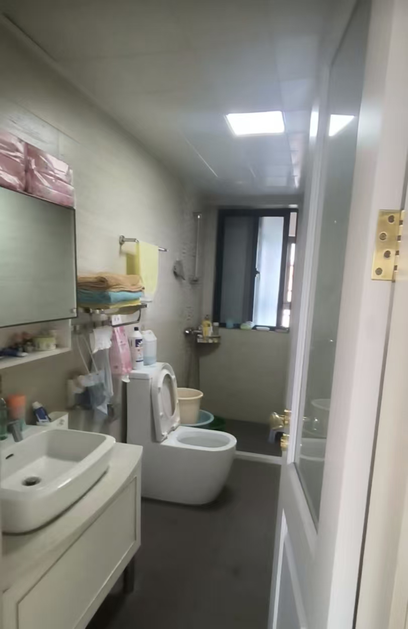 金融仕家(海甸岛) 1室2厅2卫 179.0万 金融仕家(海甸岛) 1室2厅2卫 179.0万室内图