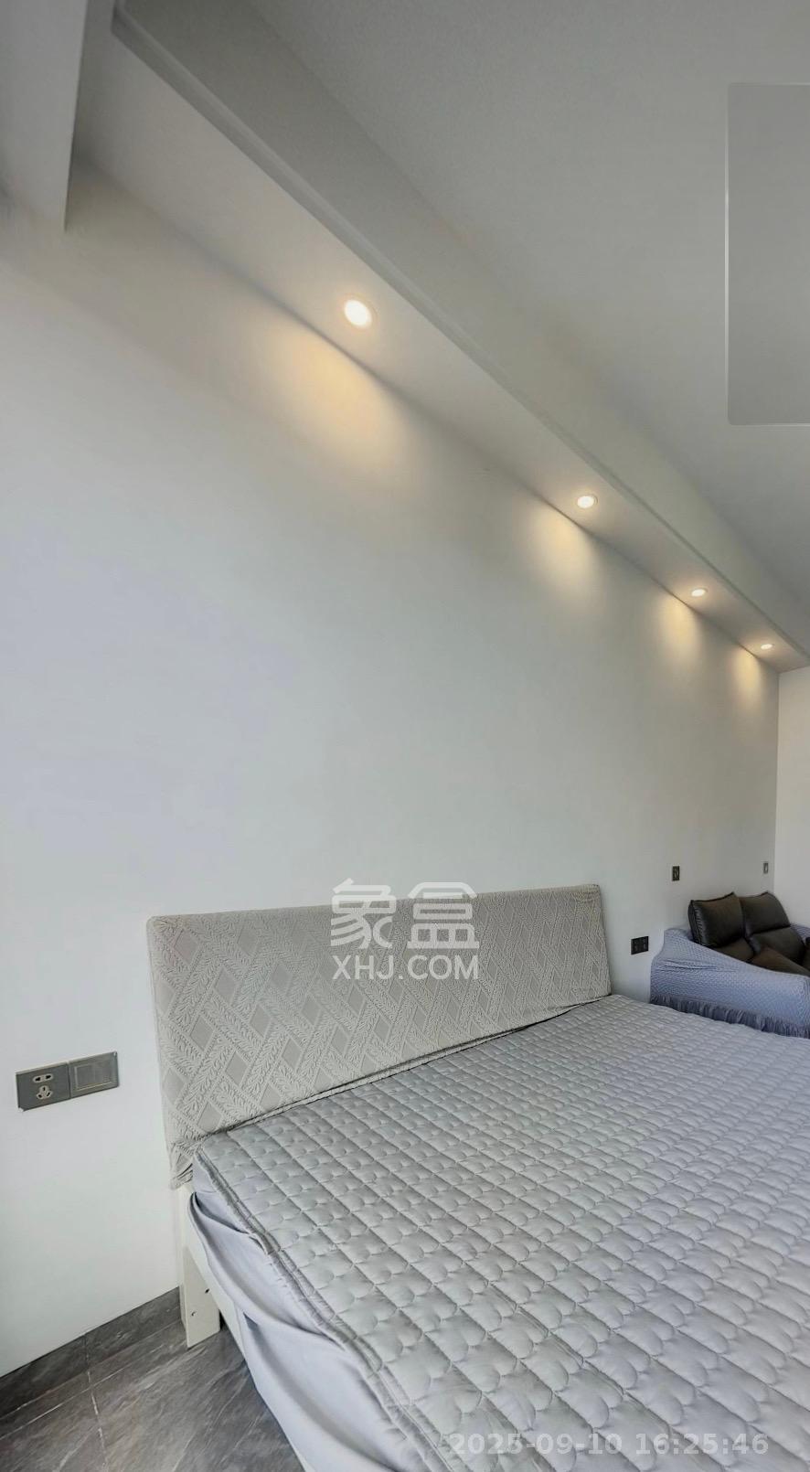 梅溪湖家居建材城 1室1厅1卫 1500.0元/月 梅溪湖家居建材城 1室1厅1卫 1500.0元/月室内图