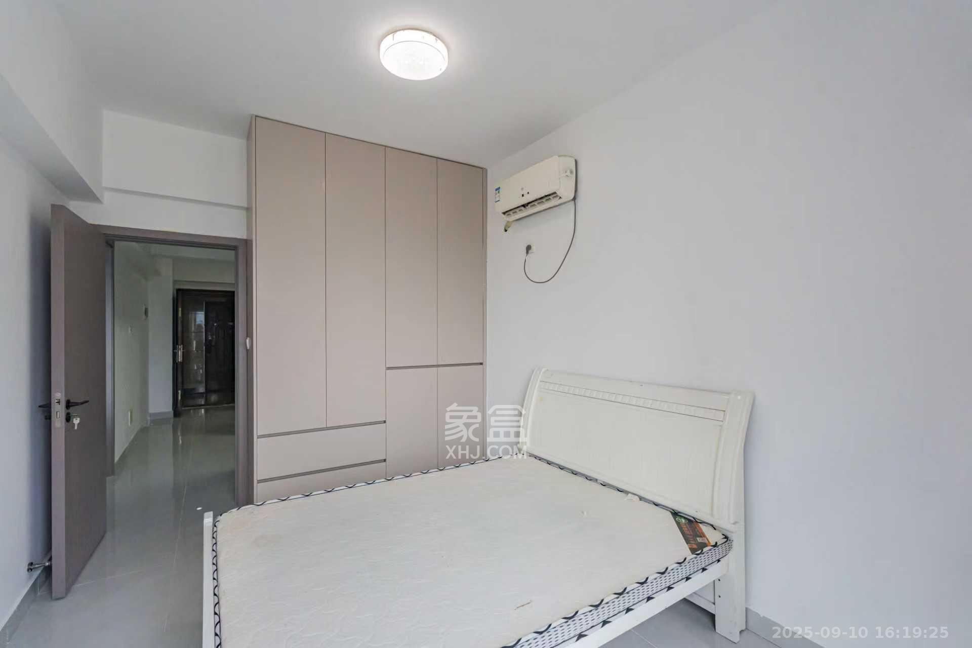 名富公寓 2室1厅1卫 2500.0元/月 名富公寓 2室1厅1卫 2500.0元/月室内图