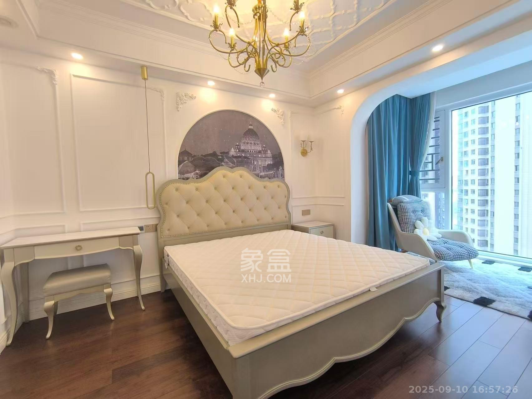 保利天禧C区 4室2厅2卫 8000.0元/月 保利天禧C区 4室2厅2卫 8000.0元/月室内图