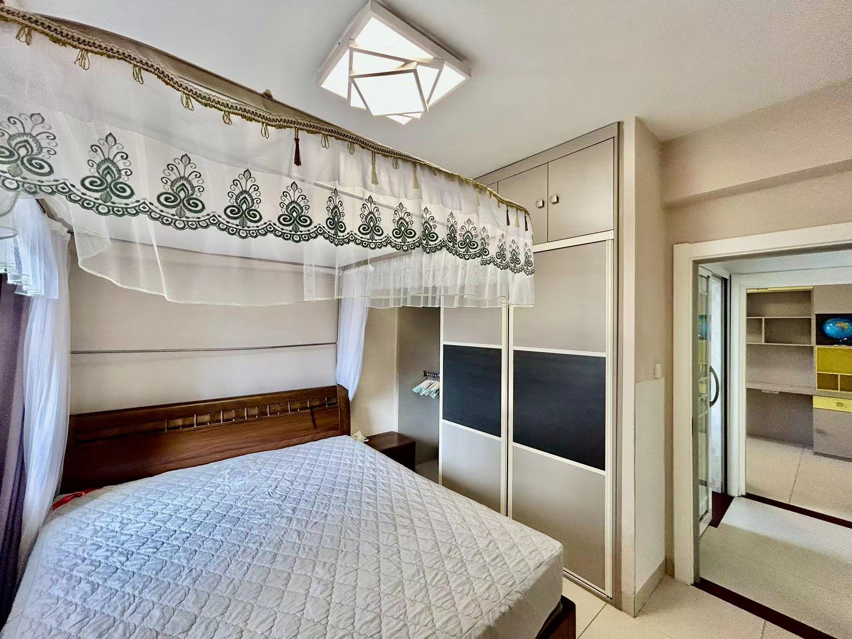 滨海贵族 2室1厅1卫 3200.0元/月 滨海贵族 2室1厅1卫 3200.0元/月室内图