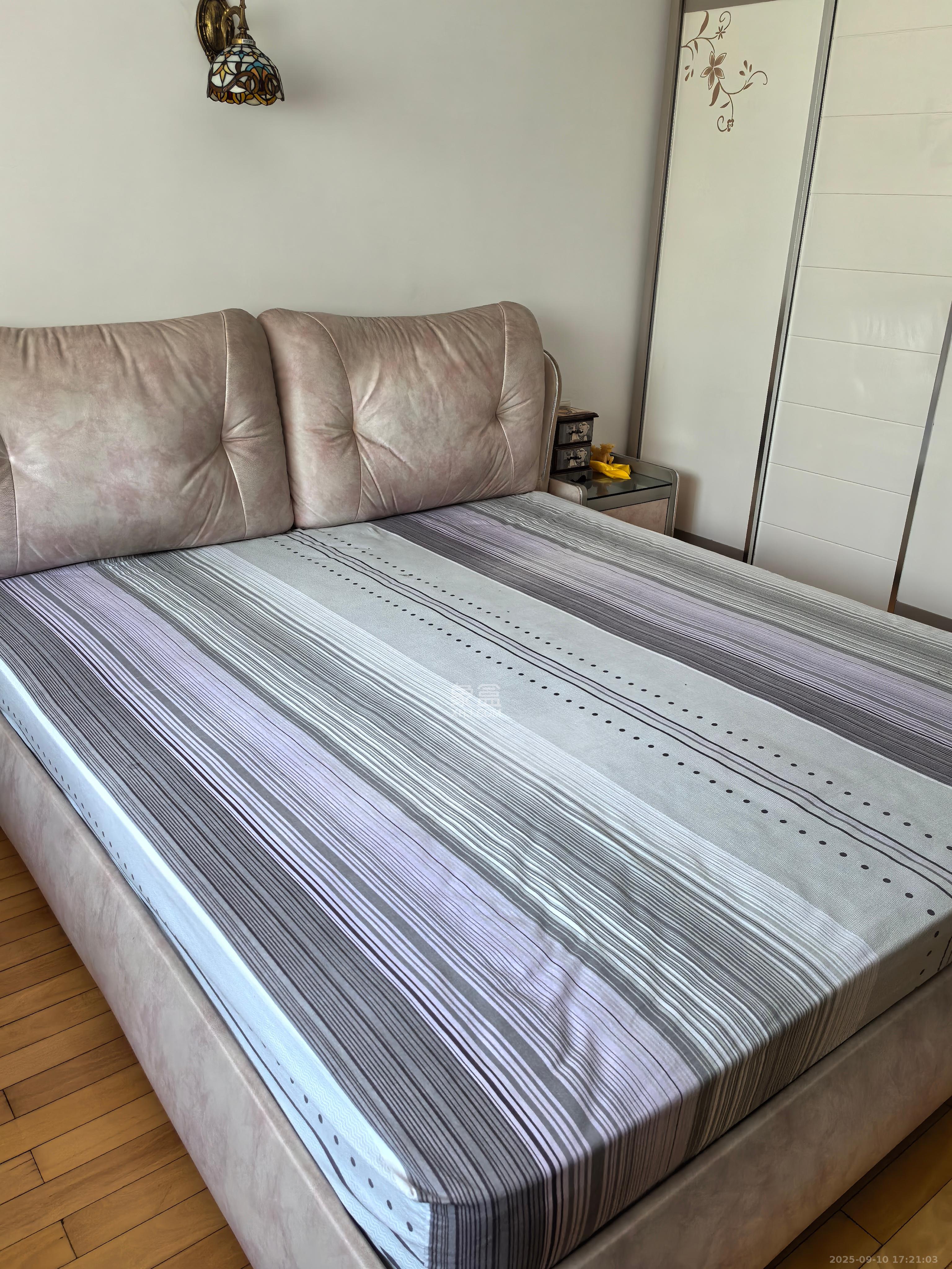 新星小区  3室2厅2卫    2200.0元/月室内图