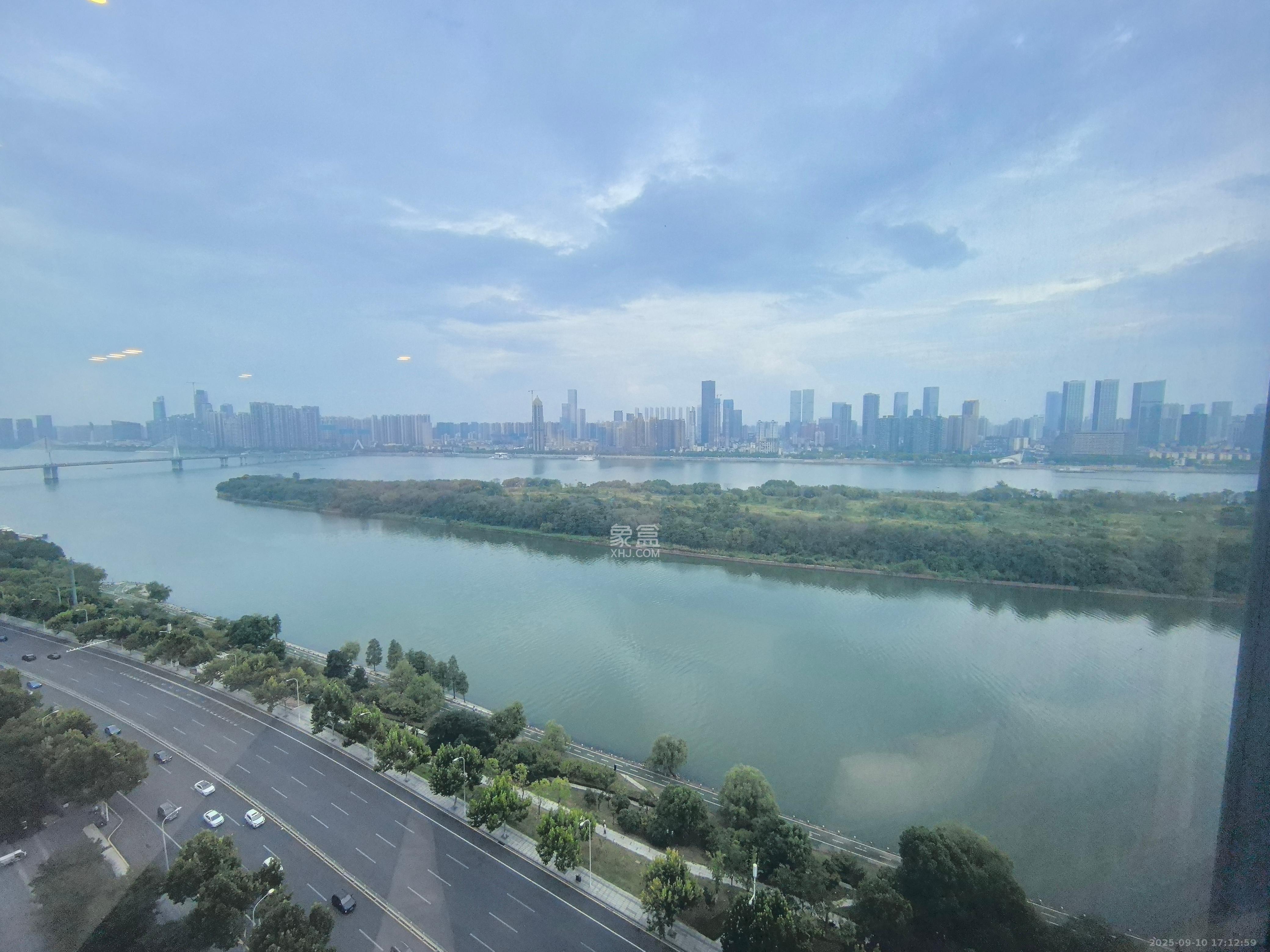 圆泰长沙印 1室1厅1卫 5000.0元/月 圆泰长沙印 1室1厅1卫 5000.0元/月室内图