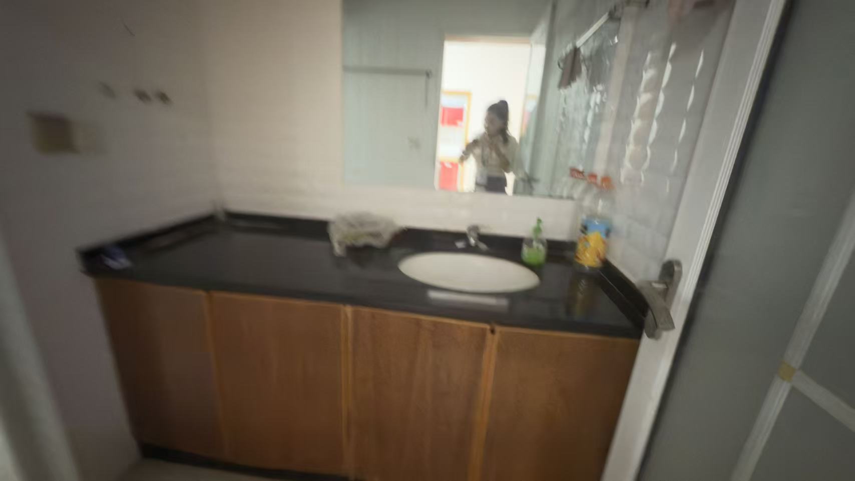 全丰小区  3室2厅2卫   40.00万