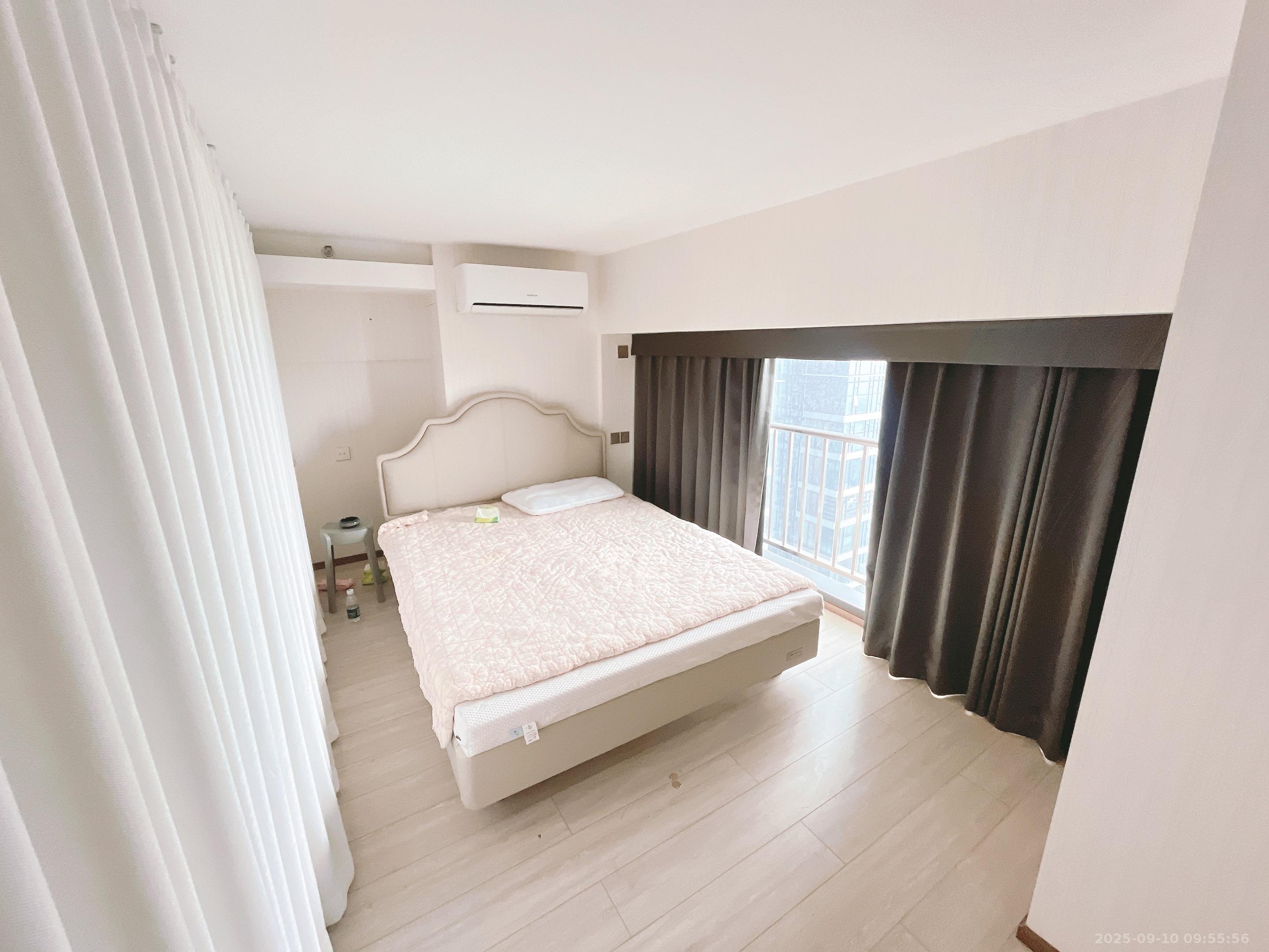 华远华时代  2室1厅1卫    3000.0元/月室内图