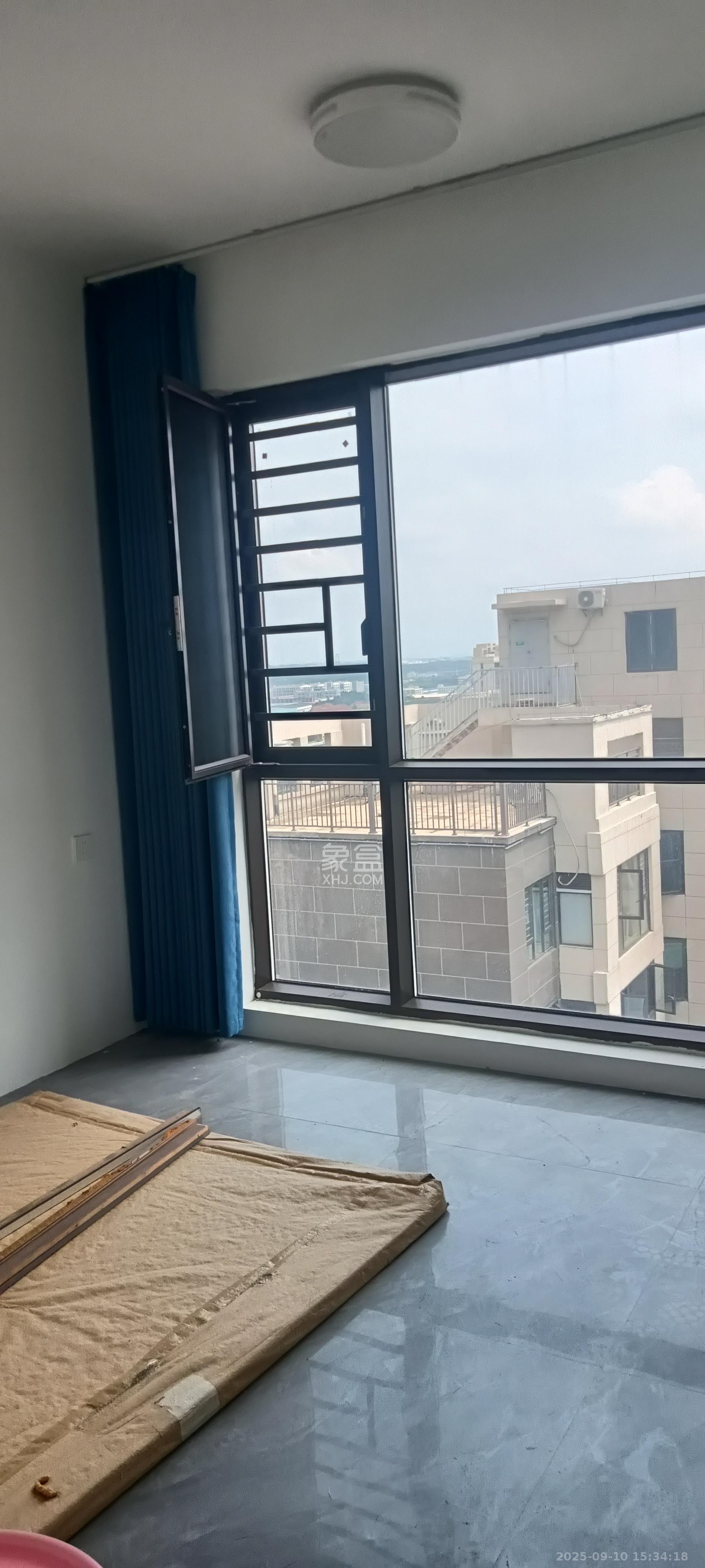 新城朗隽大都会  3室2厅2卫    2300.0元/月室内图