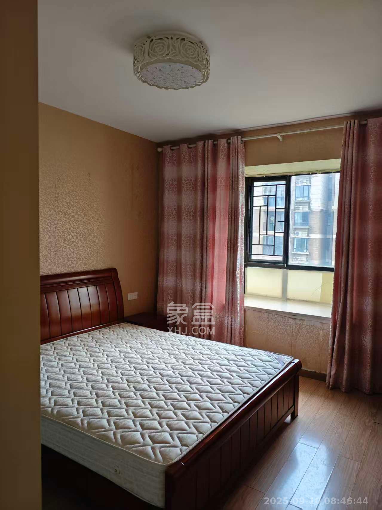 三江花中城 2室2厅1卫 2000.0元/月 三江花中城 2室2厅1卫 2000.0元/月室内图