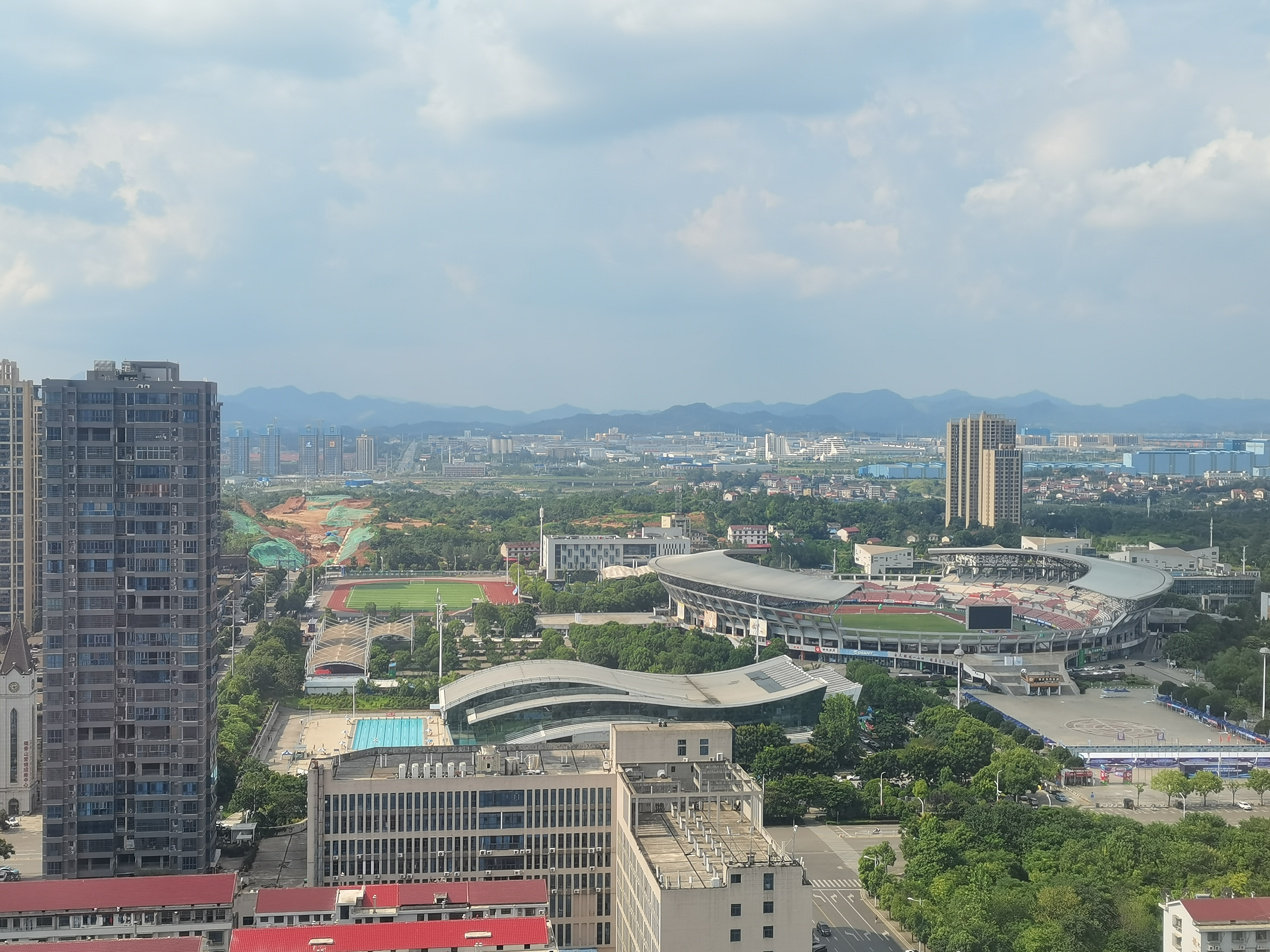 科技创新大厦  4室2厅2卫   72.80万户型图