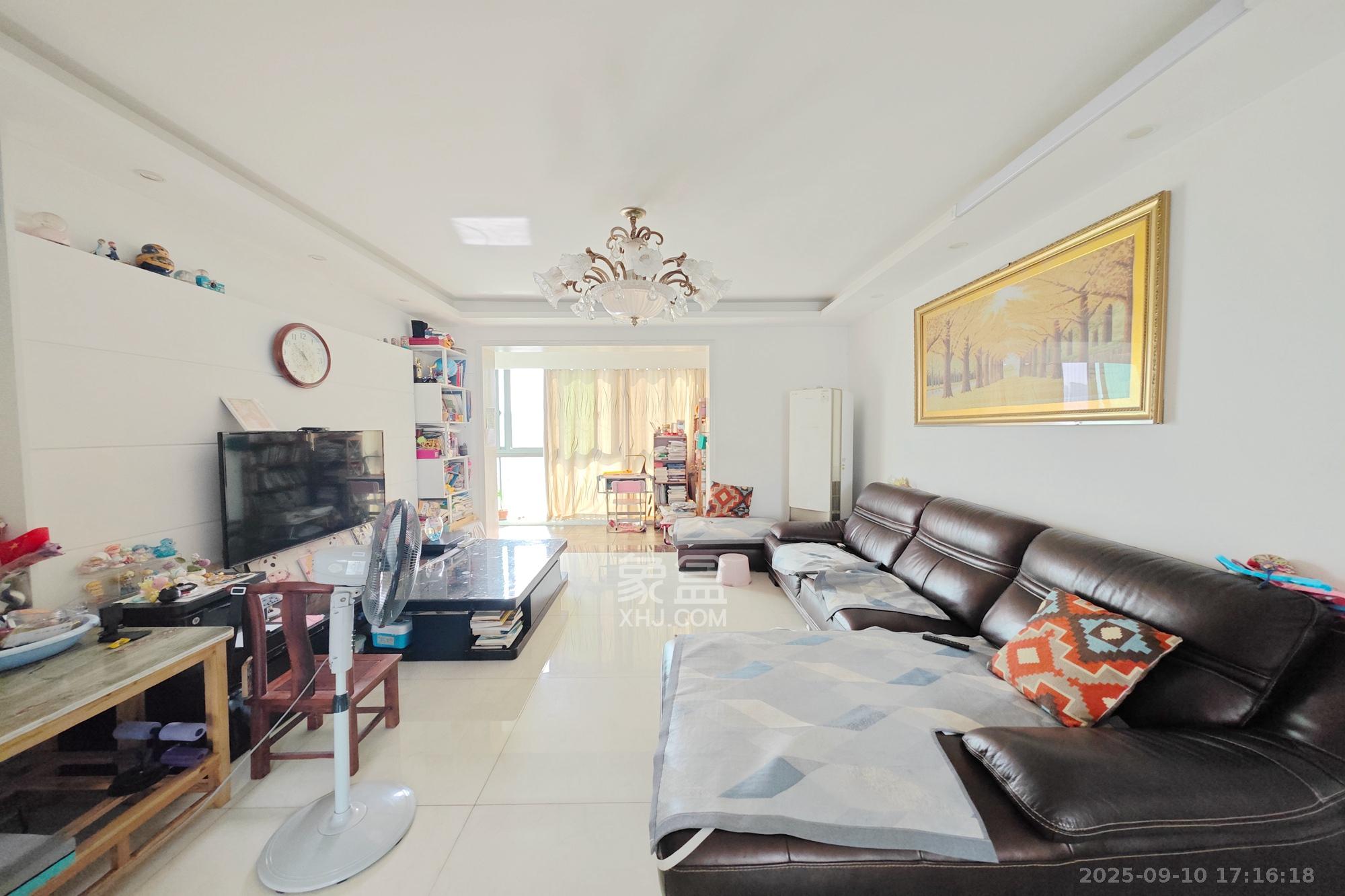 新城新世界一二三期  4室2厅2卫    148.0万 新城新世界一二三期  4室2厅2卫    148.0万