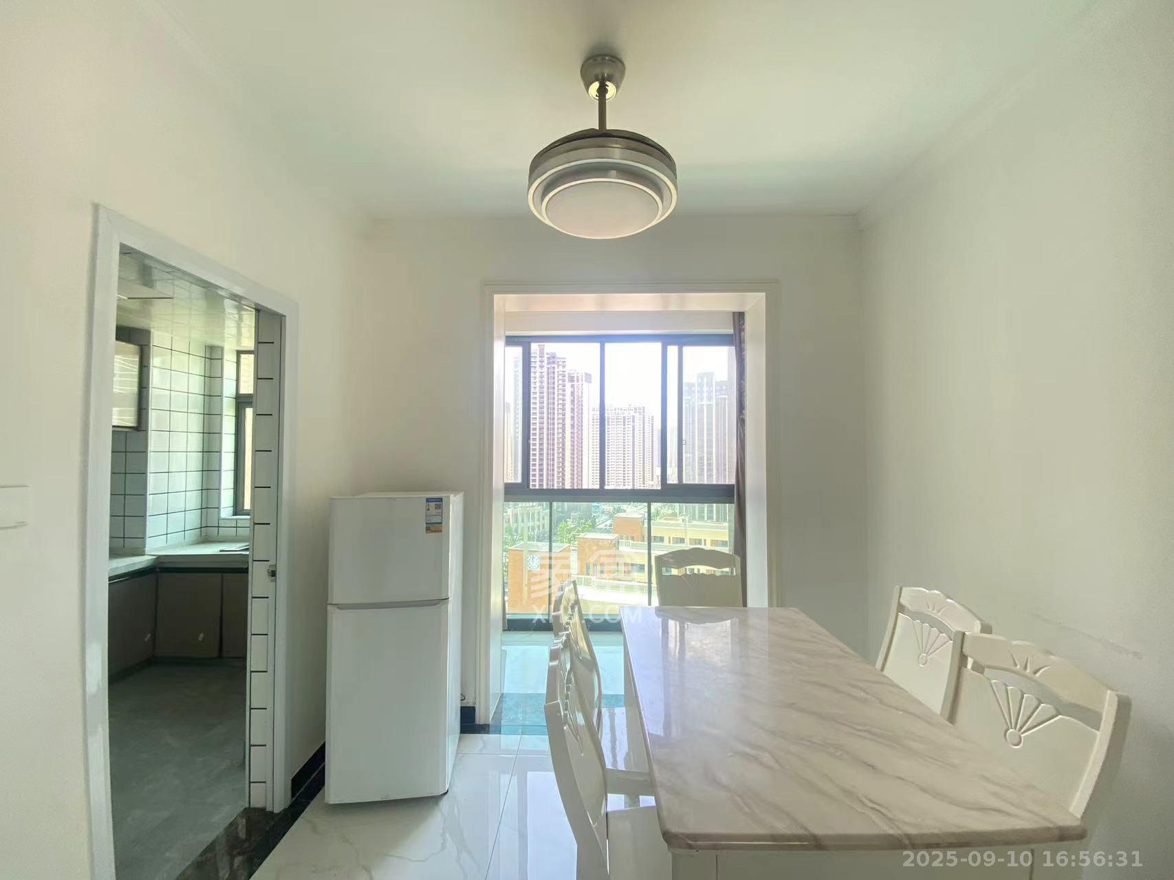 新城新世界一二三期 3室2厅1卫 3000.0元/月 新城新世界一二三期 3室2厅1卫 3000.0元/月室内图